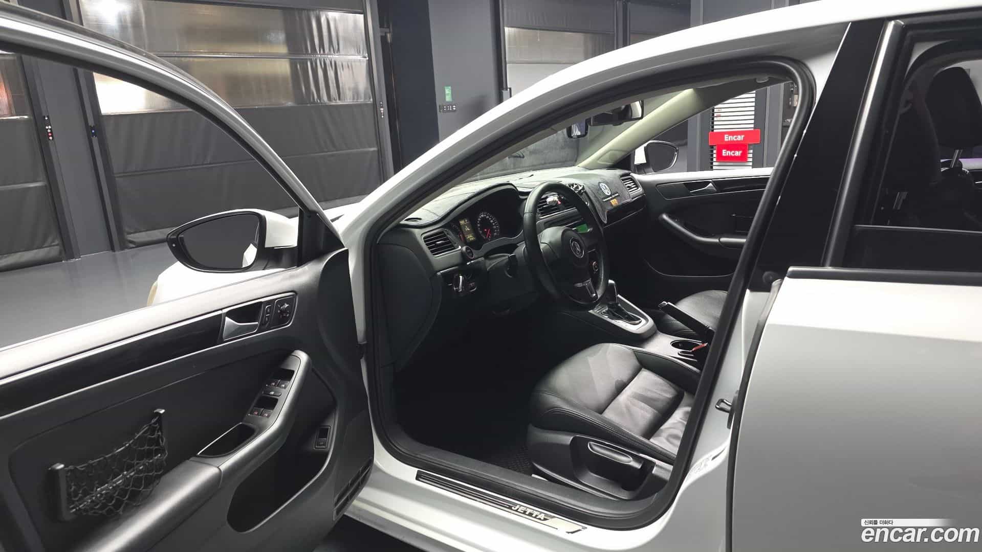 Jetta Volkswagen 2014.3-INNER-010