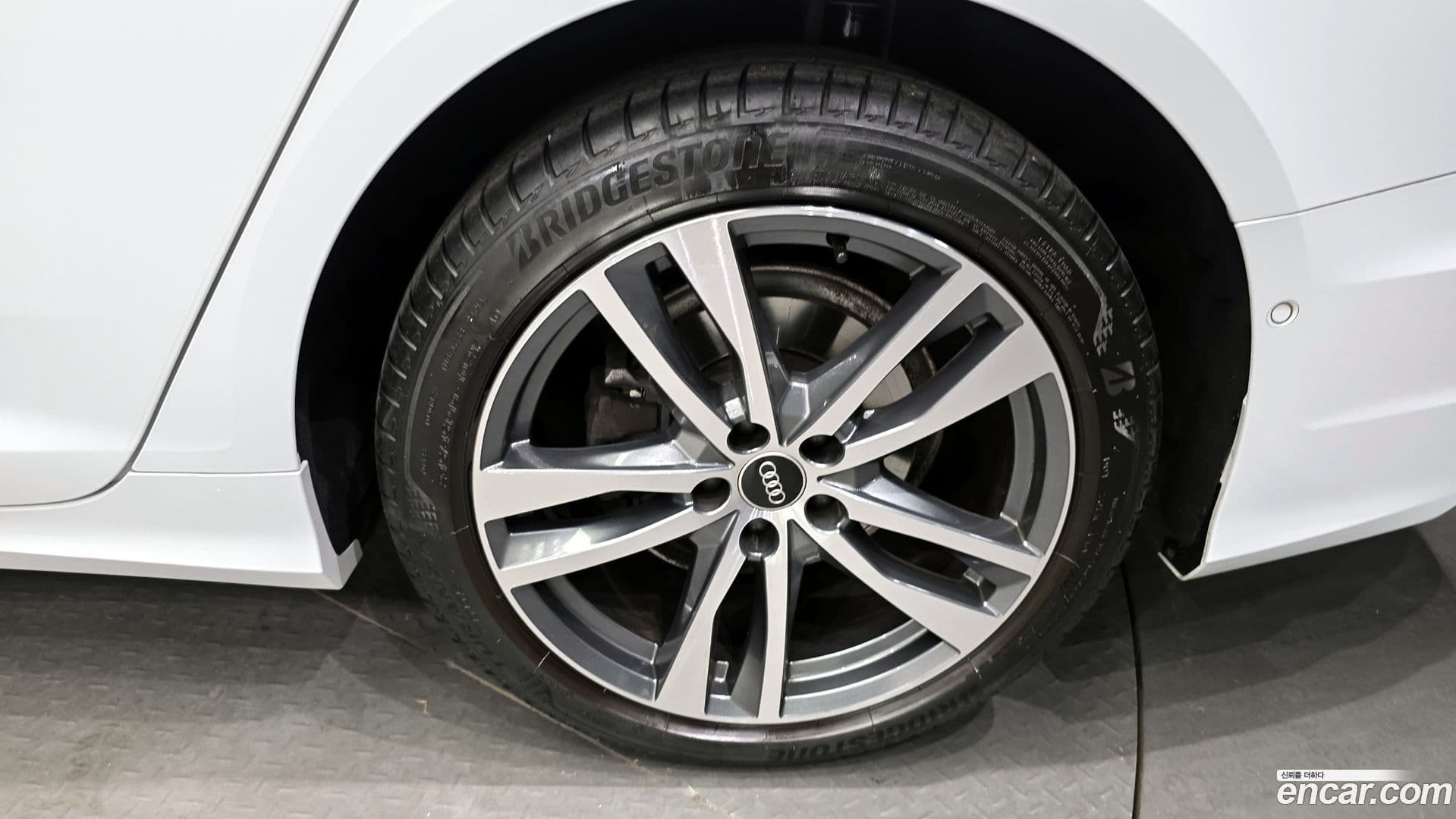 Main__Slider__Photo:A6 Audi 2023.8-4