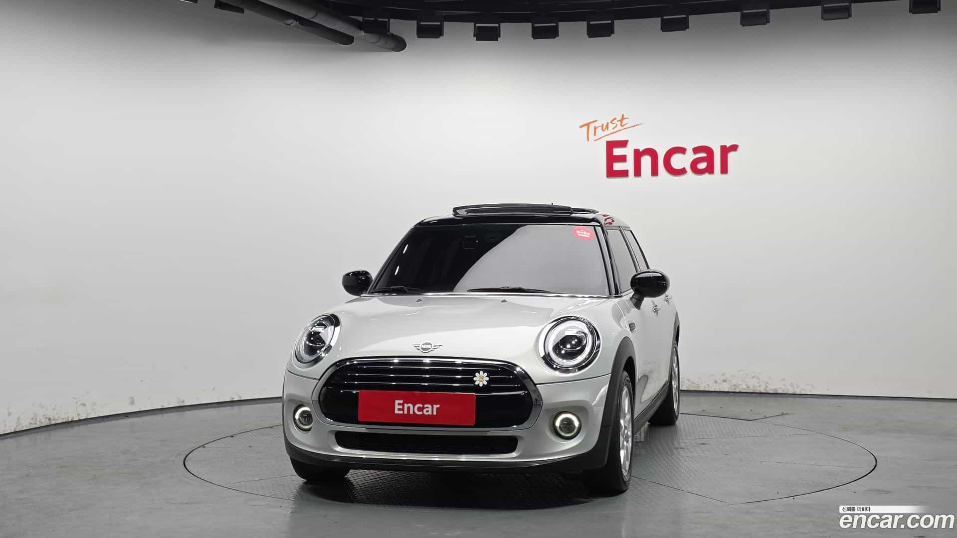 Cooper Mini 2021.4-OUTER-003