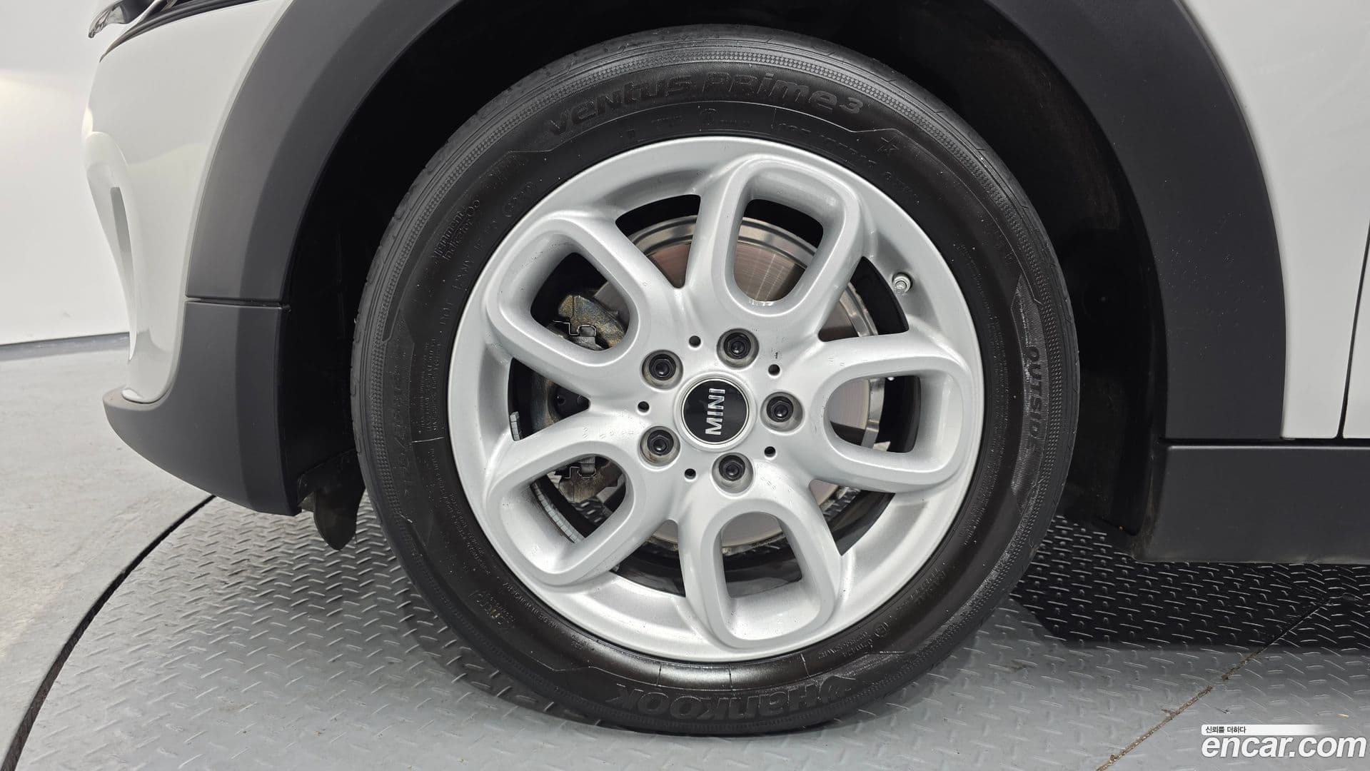 Main__Slider__Photo:Cooper Mini 2021.4-4