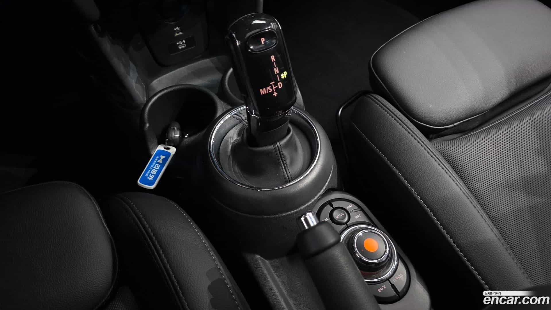 Cooper Mini 2021.4-INNER-009