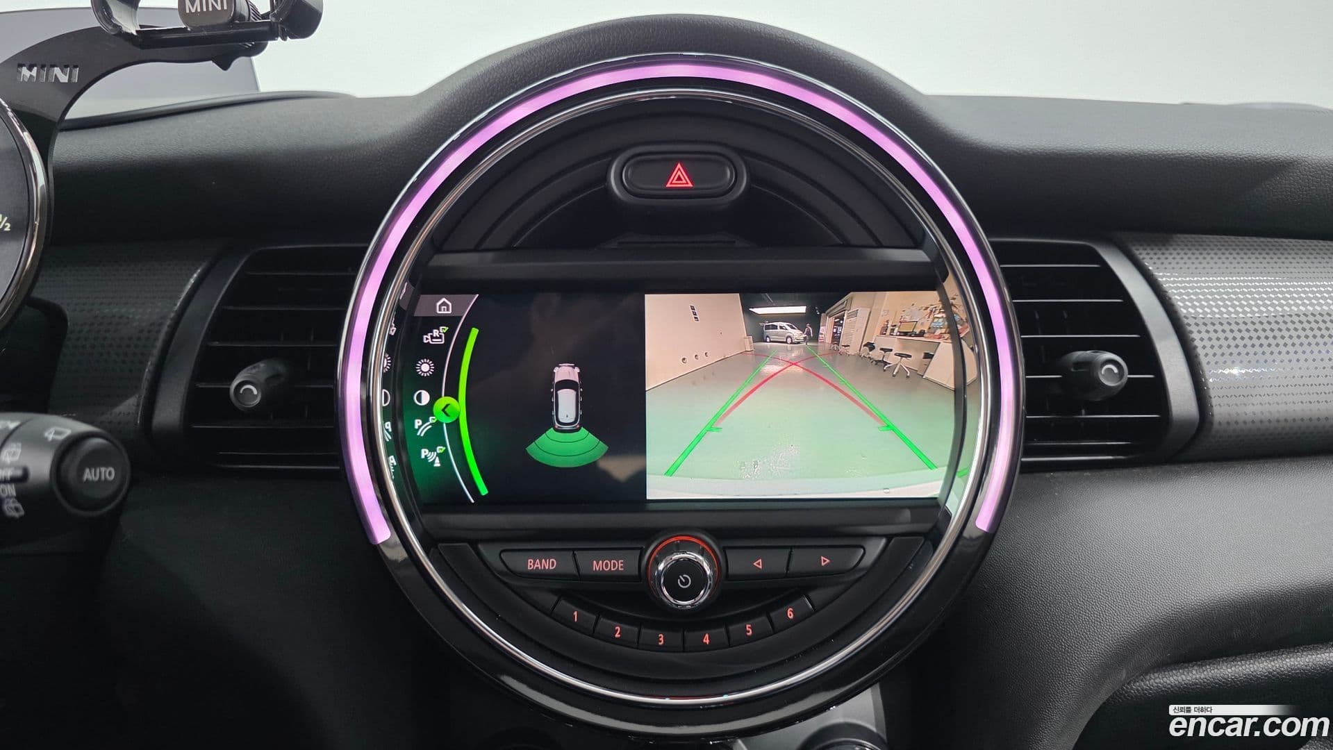 Main__Slider__Photo:Cooper Mini 2021.4-13