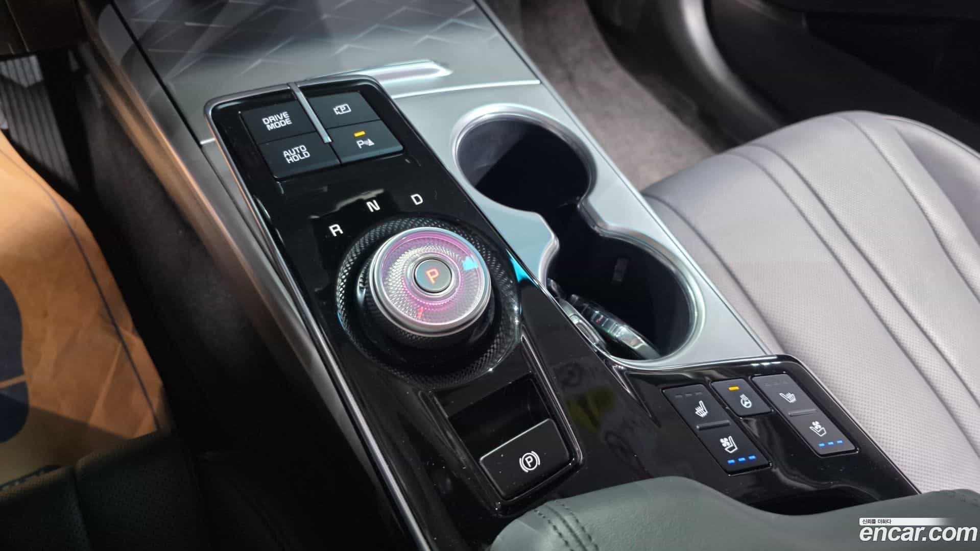 K8 Kia 2024.1-INNER-009