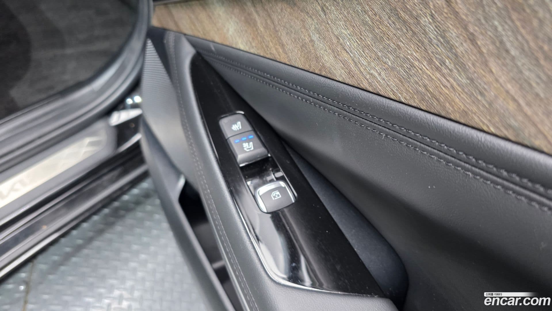 Main__Slider__Photo:K8 Kia 2024.1-18