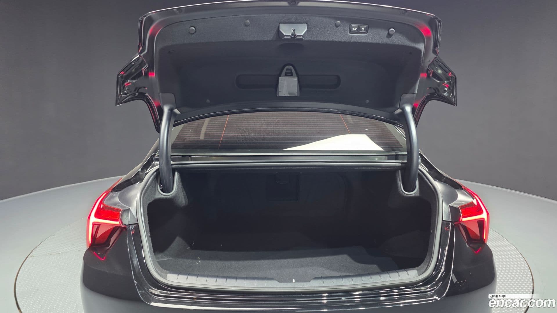 Main__Slider__Photo:K8 Kia 2024.1-19