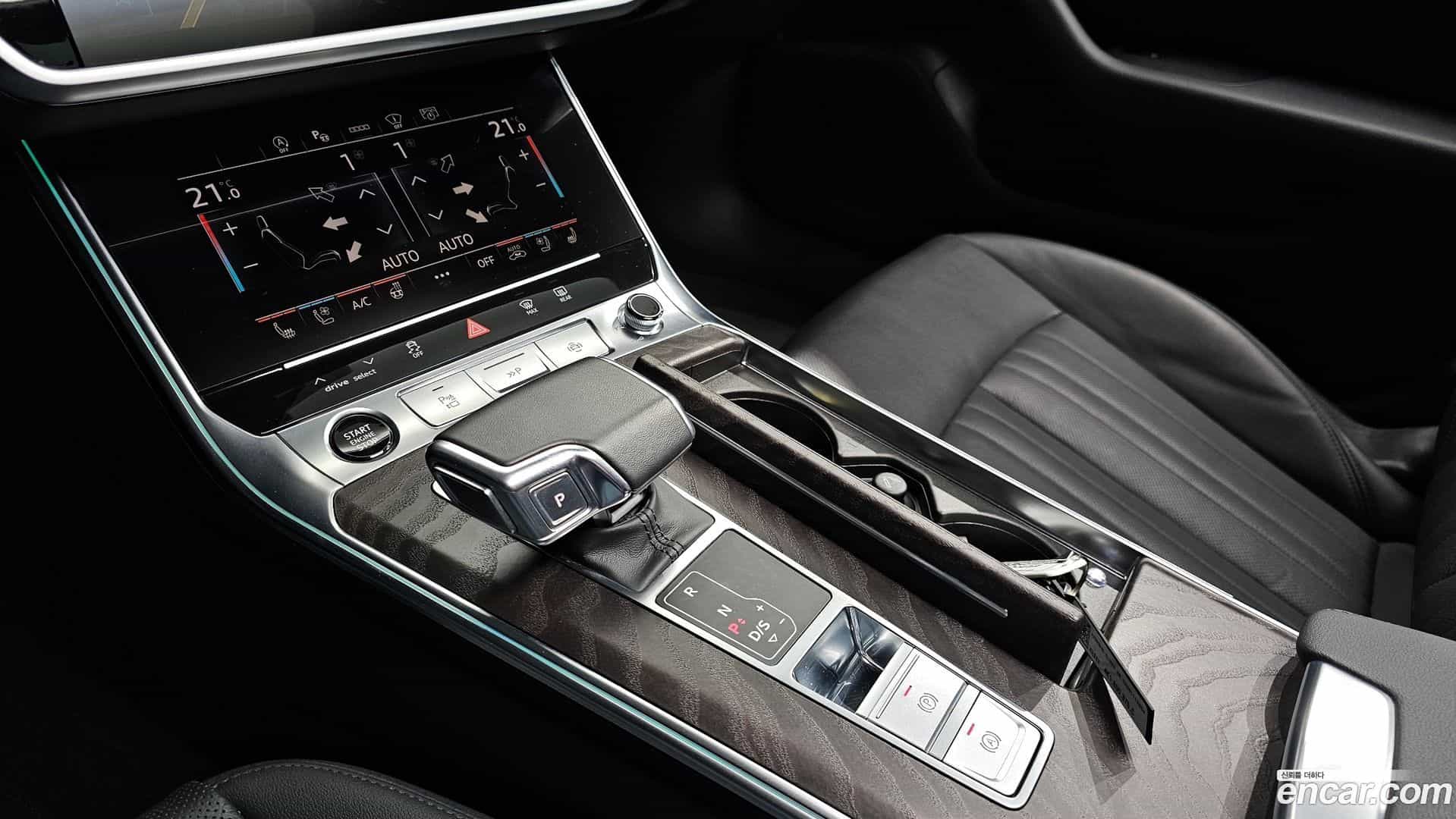 A6 Audi 2022.11-INNER-009