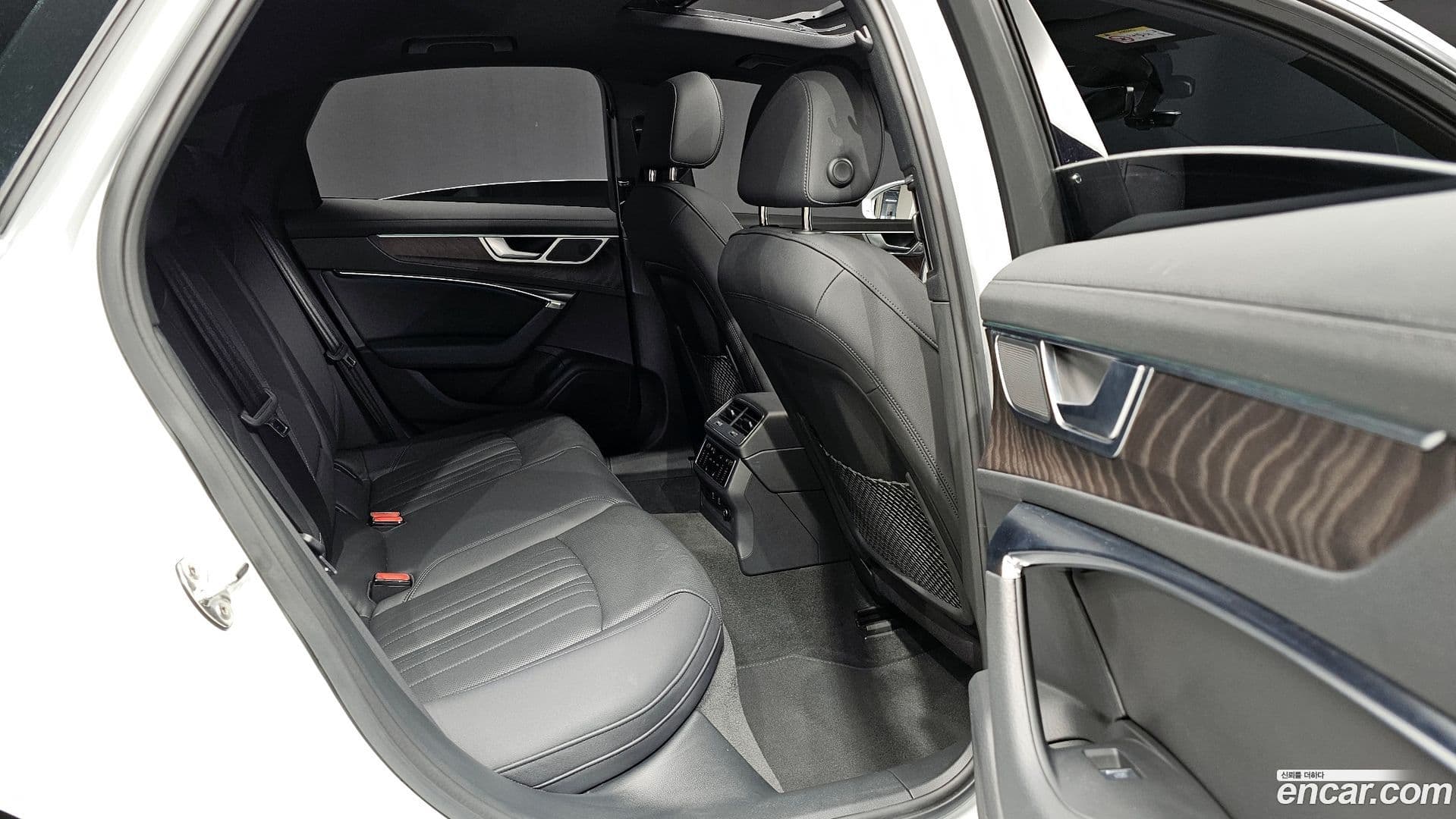 Main__Slider__Photo:A6 Audi 2022.11-10