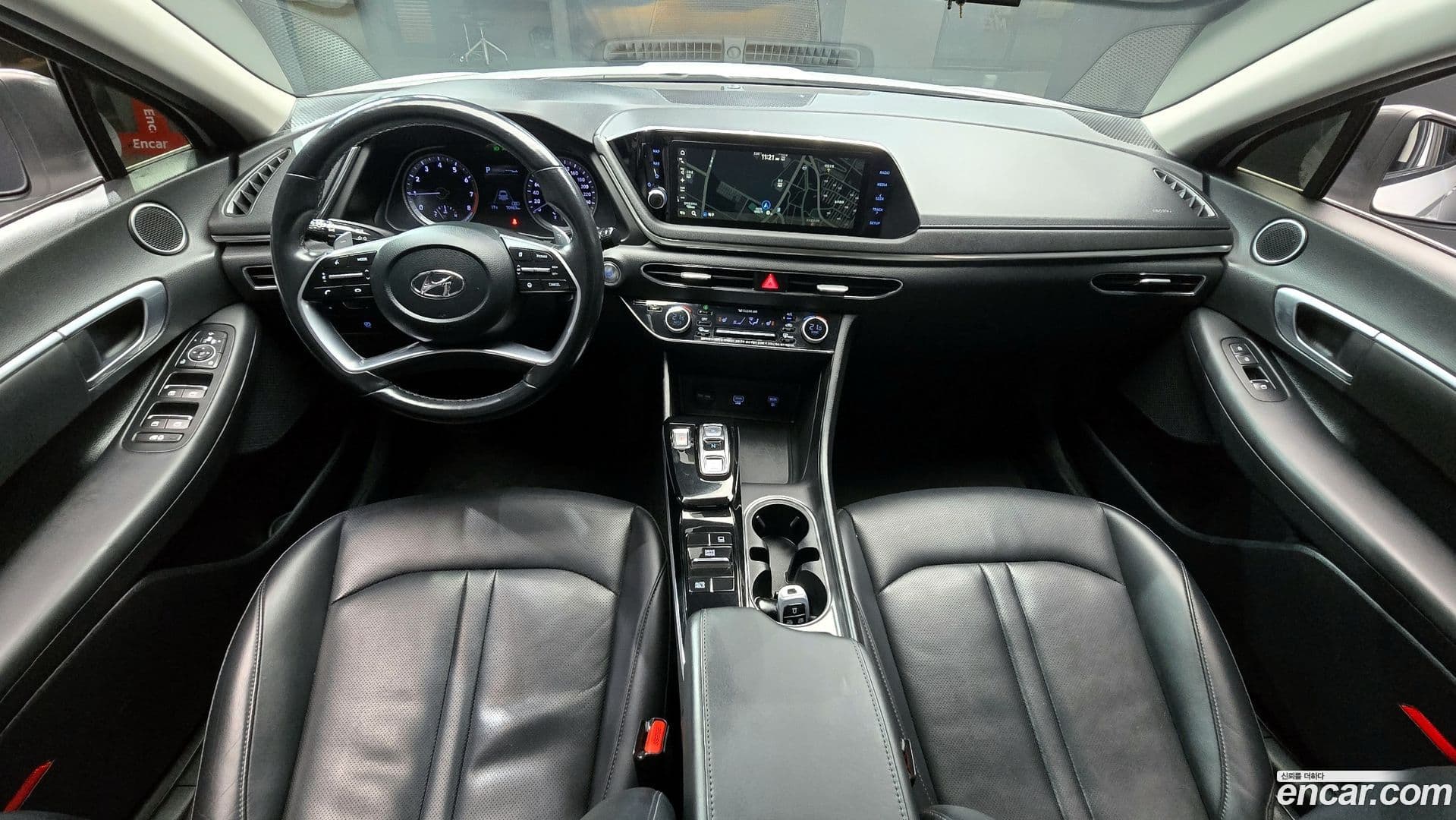 Main__Slider__Photo:Sonata Hyundai 2021.3-6