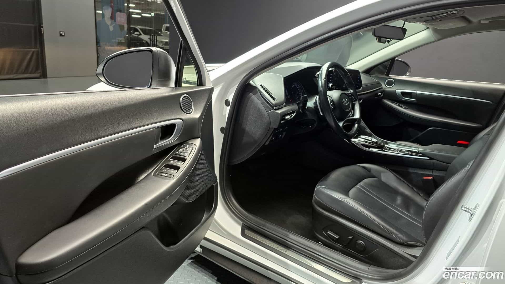 Sonata Hyundai 2021.3-OPTION-015