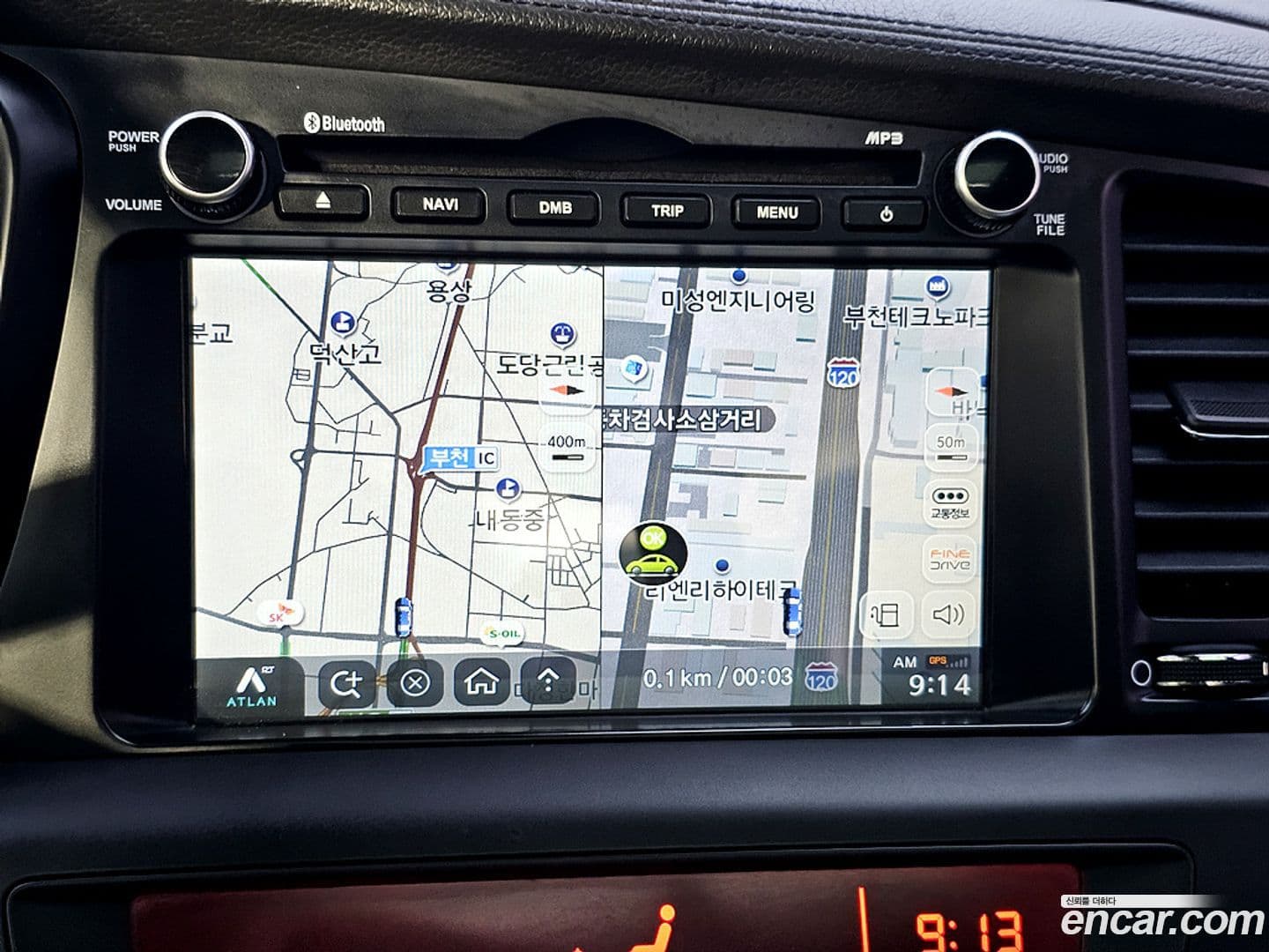 Main__Slider__Photo:K5 Kia 2010.5-12