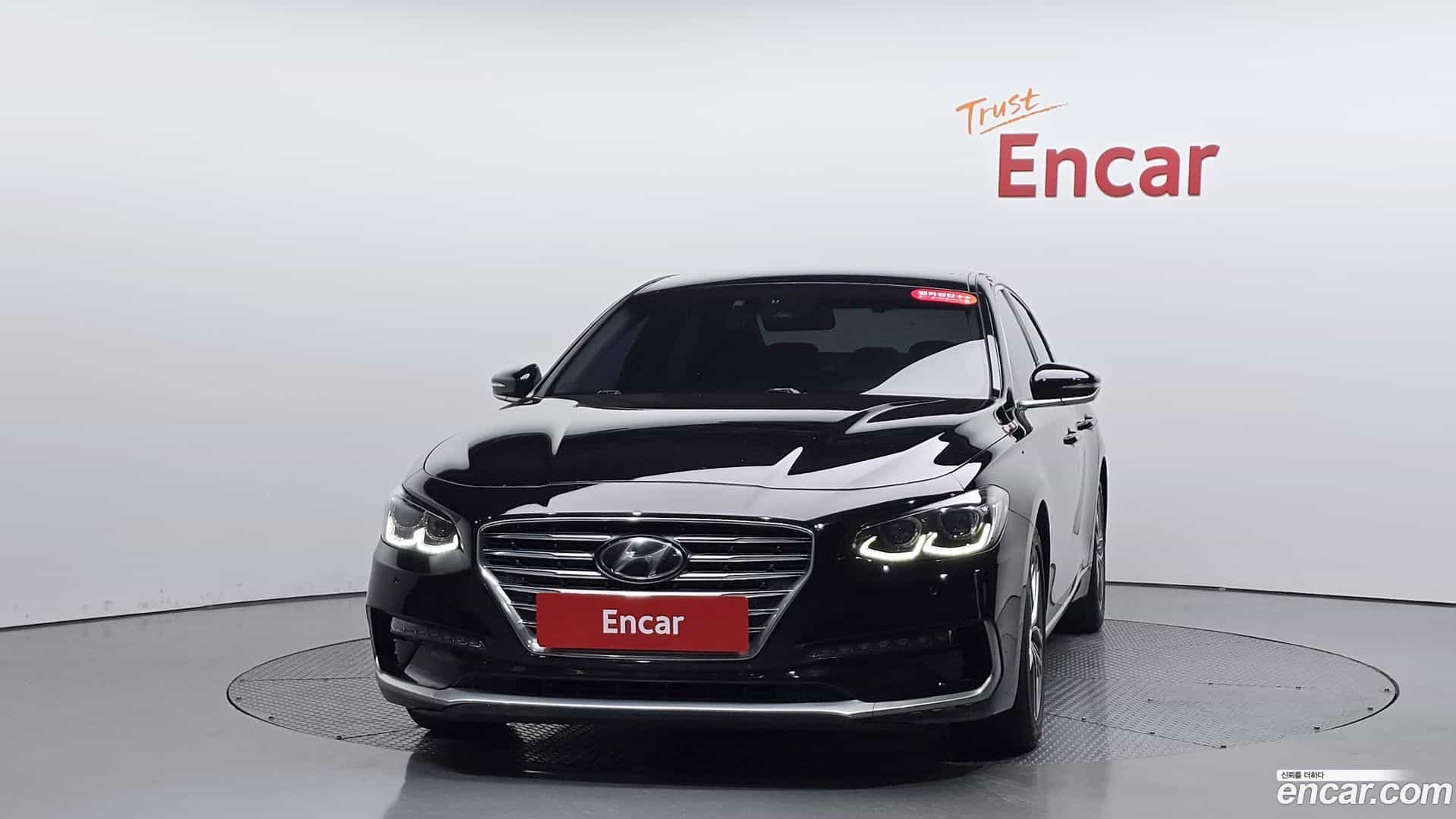 Grandeur Hyundai 2017.11-OUTER-003