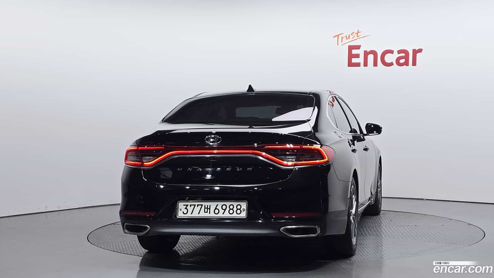 Grandeur Hyundai 2017.11-OUTER-004