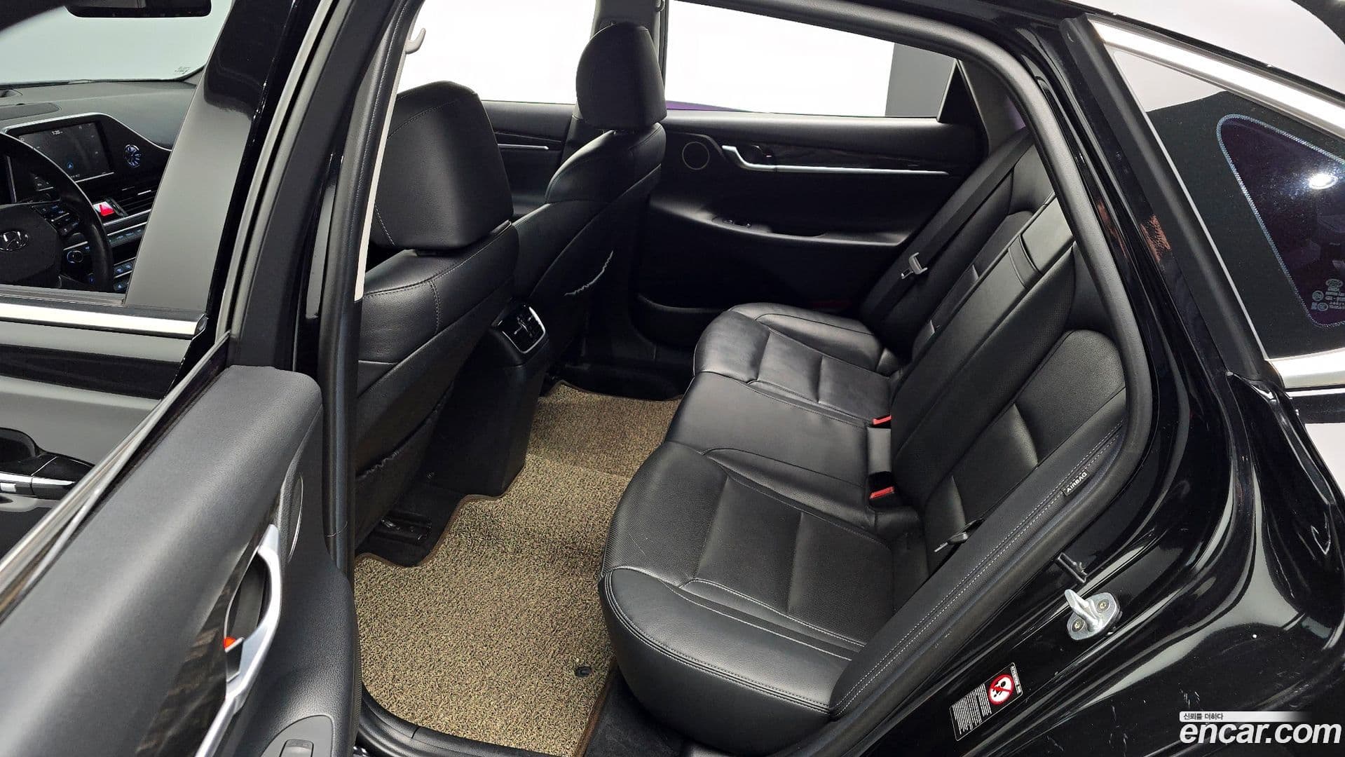 Main__Slider__Photo:Grandeur Hyundai 2017.11-12