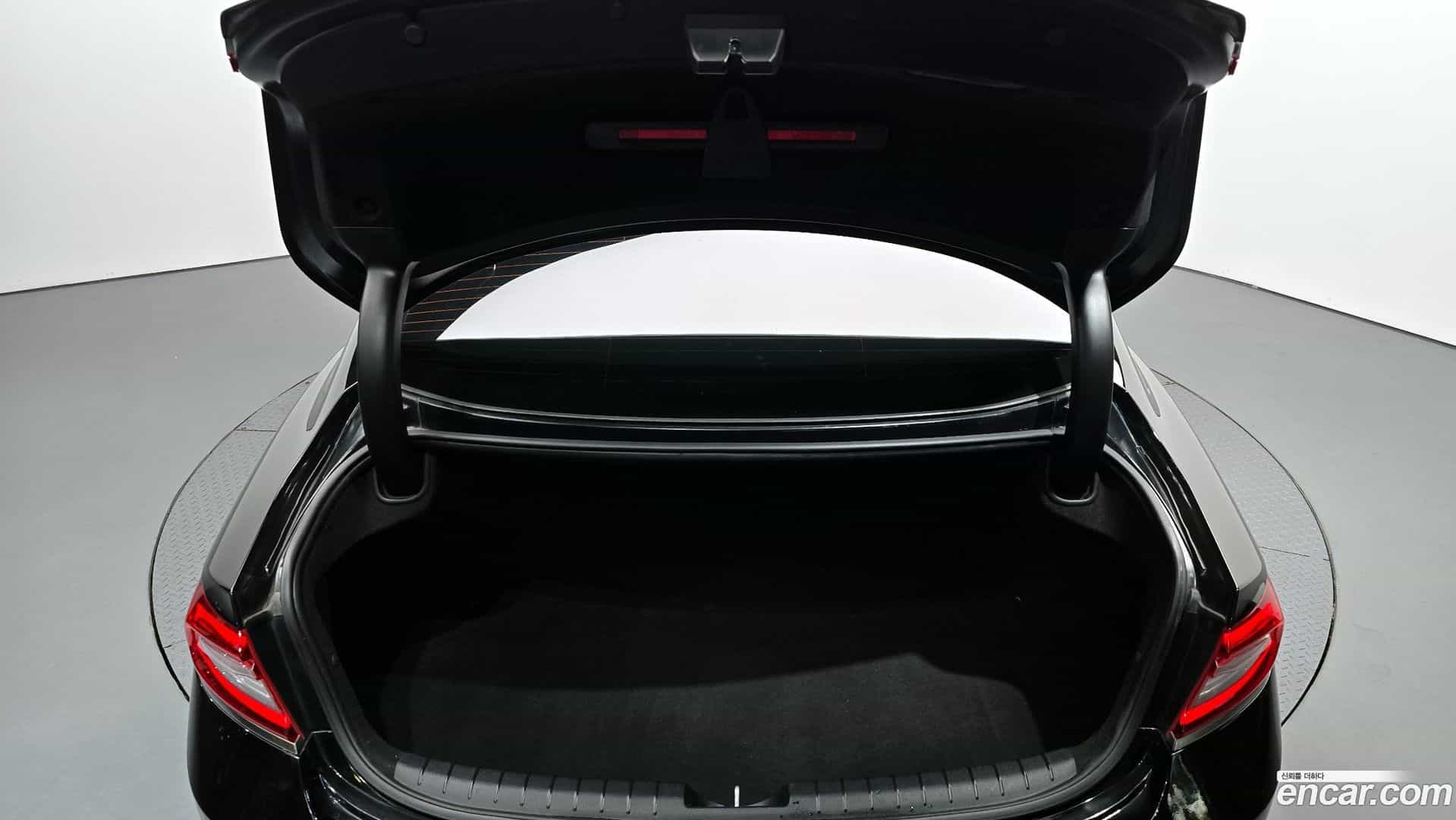 Grandeur Hyundai 2017.11-OPTION-024