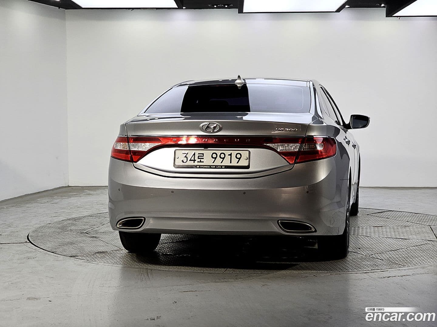 Main__Slider__Photo:Grandeur Hyundai 2014.4-2