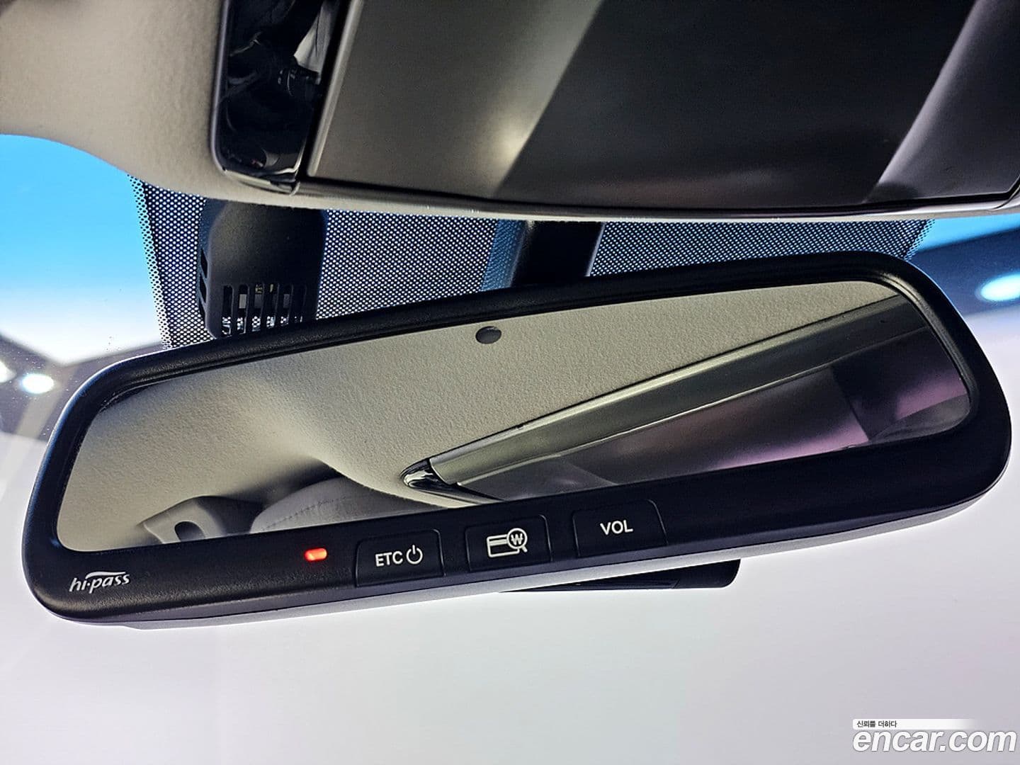 Main__Slider__Photo:Grandeur Hyundai 2014.4-10