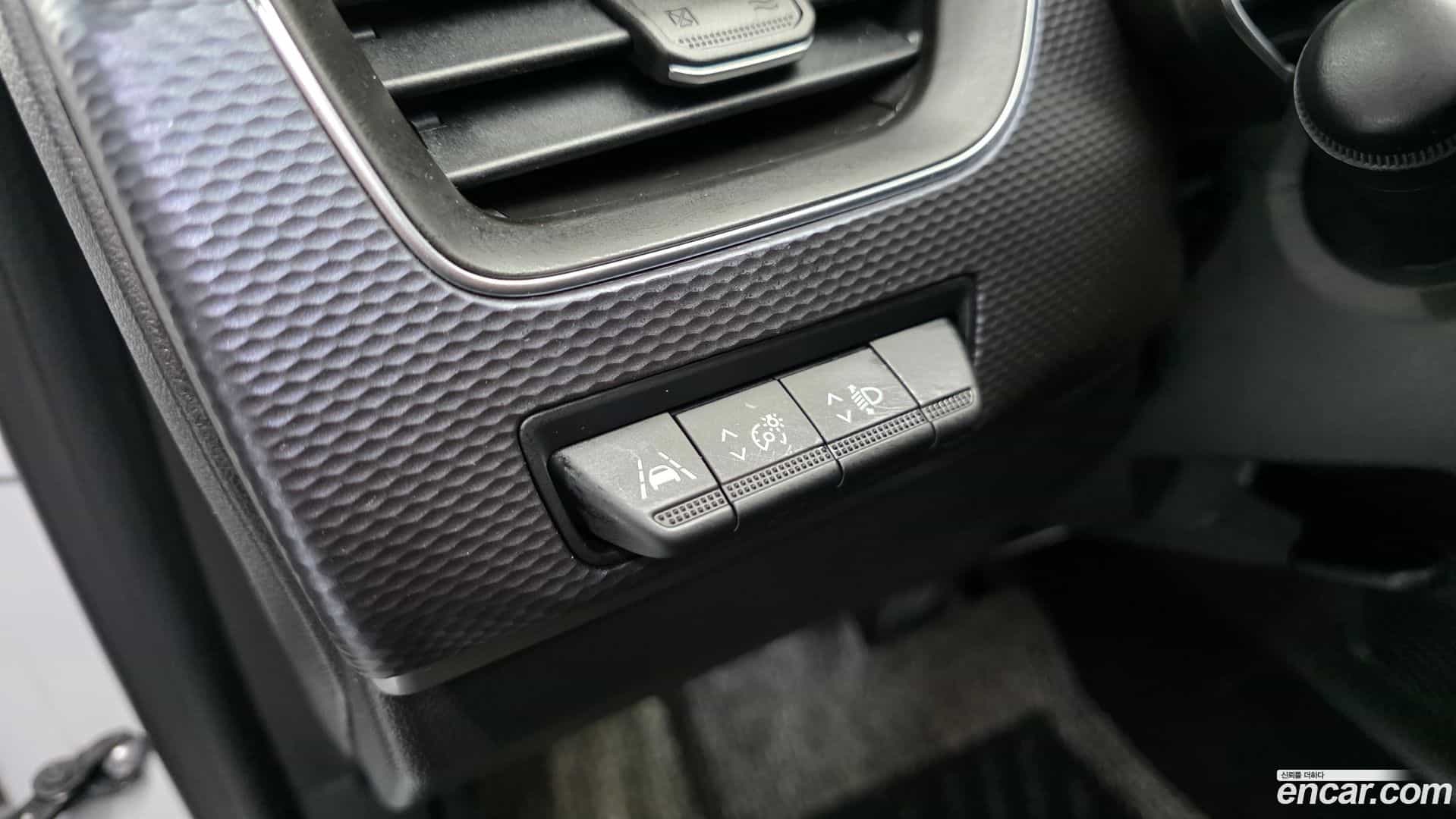 XM3 Renault-KoreaSamsung 2020.9-OPTION-017