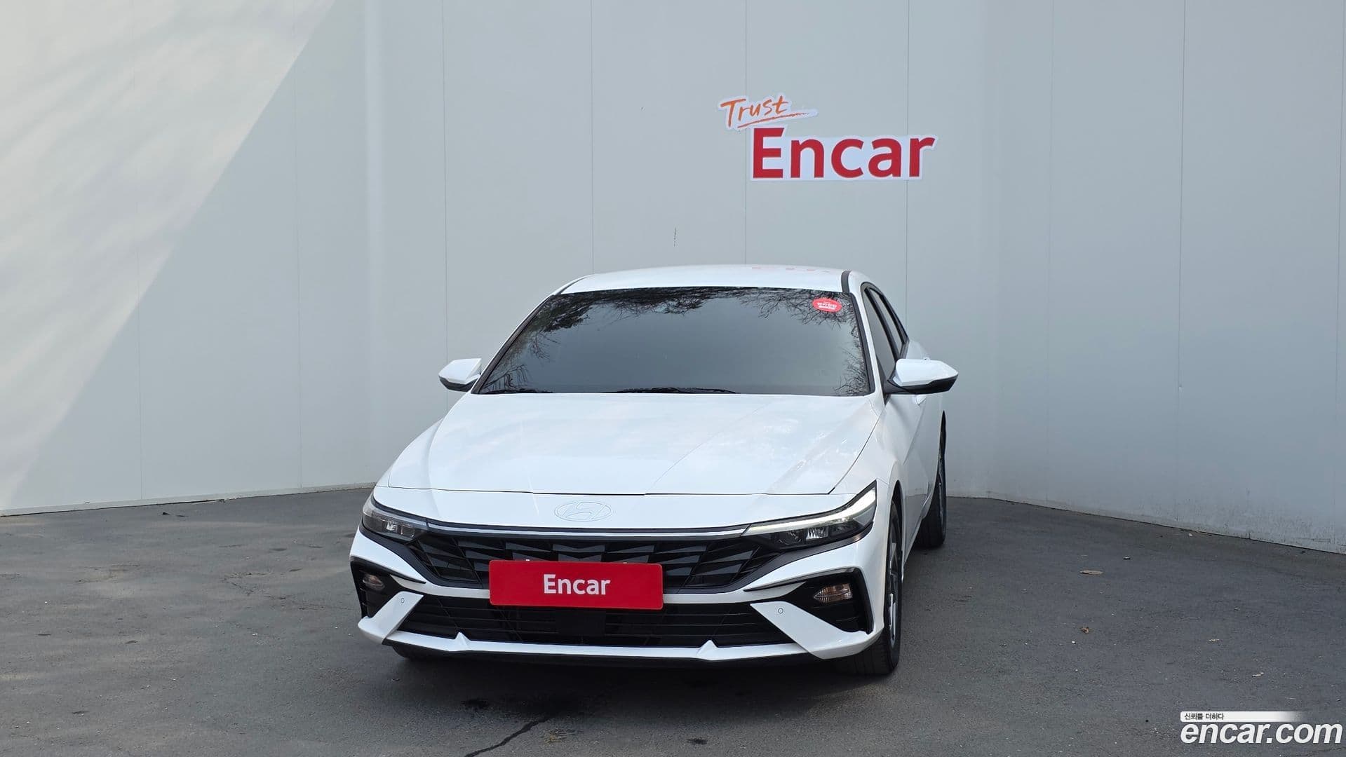 Main__Slider__Photo:AVANTE Hyundai 2023.6-2