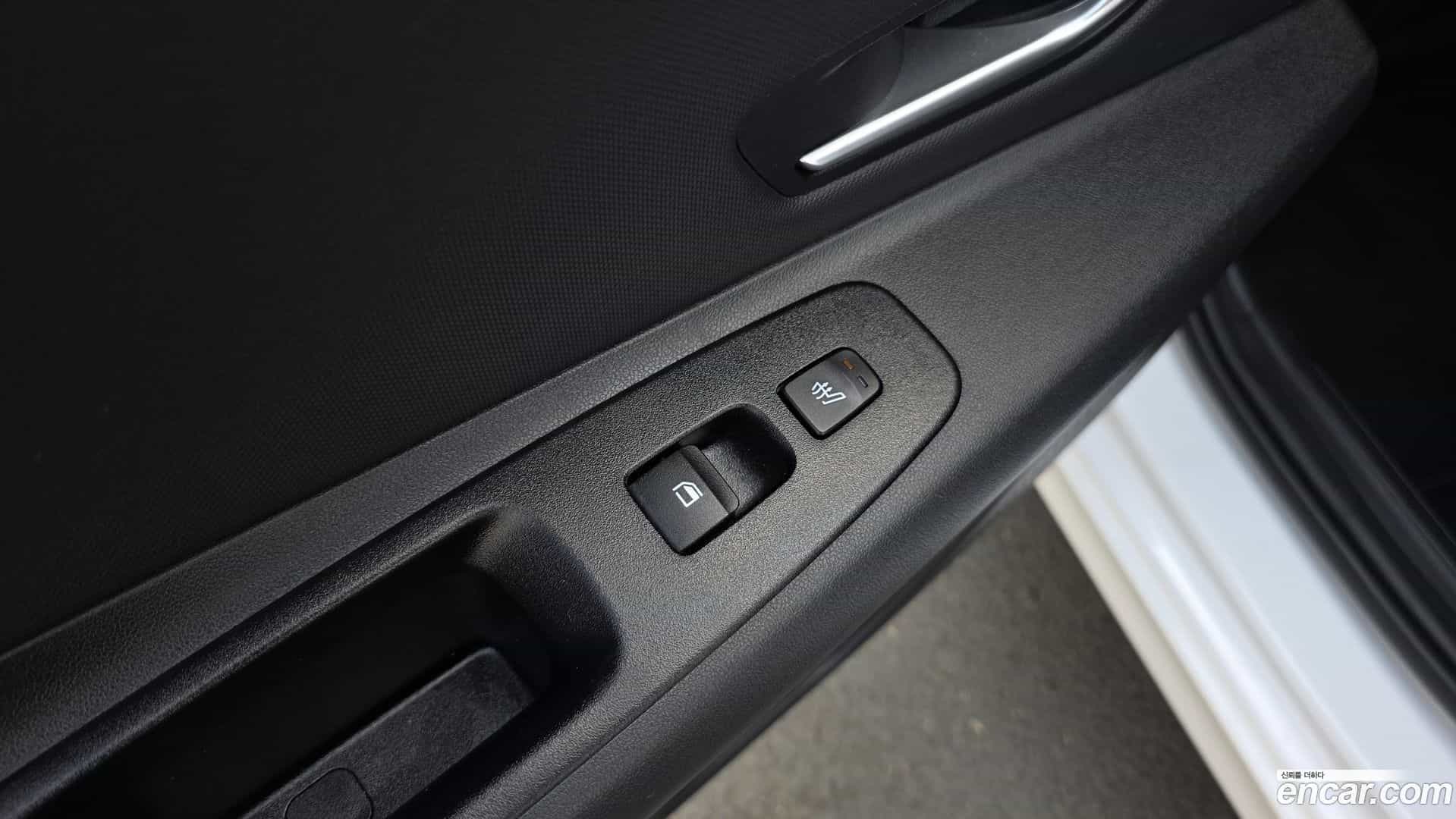 AVANTE Hyundai 2023.6-OPTION-023