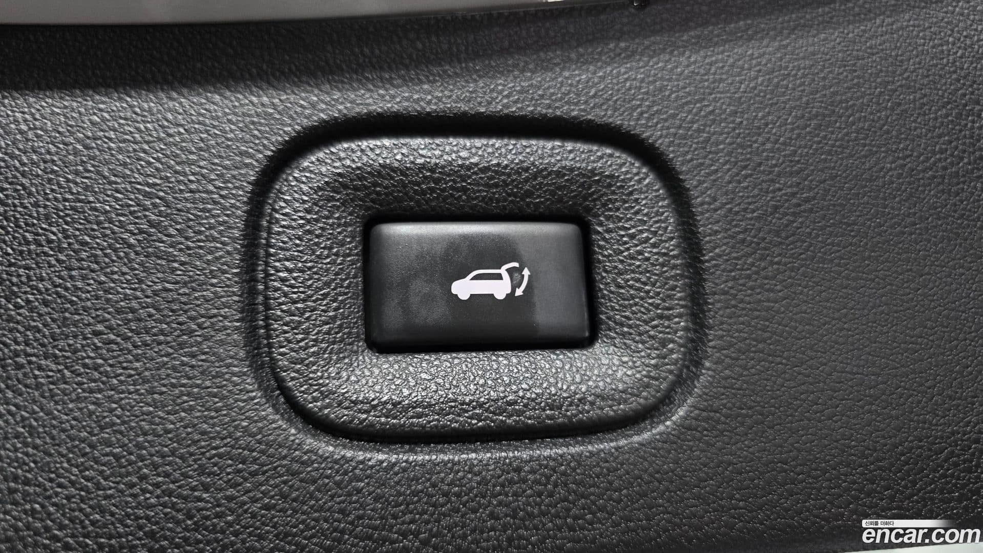 Main__Slider__Photo:QM6 Renault-KoreaSamsung 2018.10-19