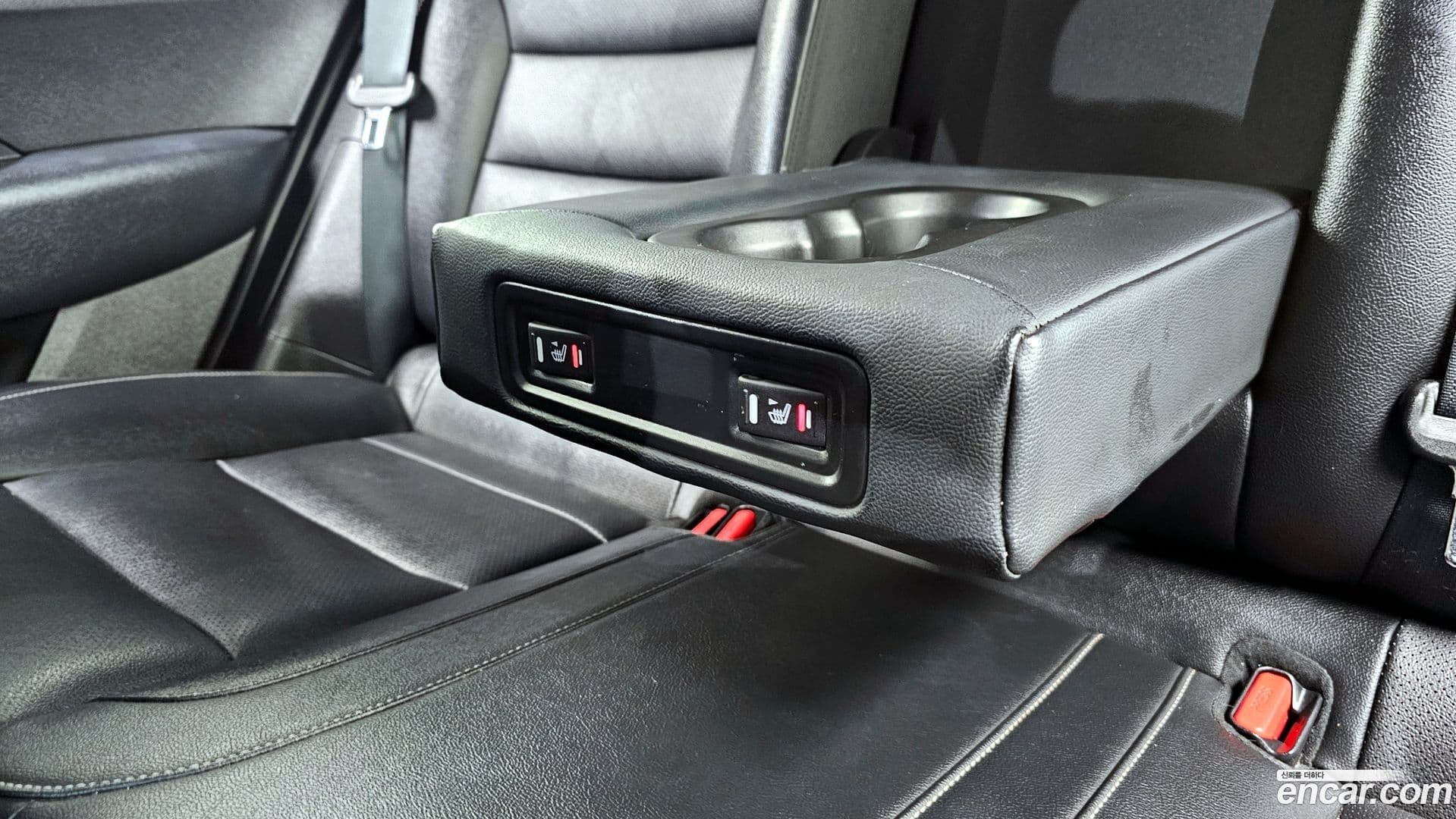 Main__Slider__Photo:QM6 Renault-KoreaSamsung 2017.4-18