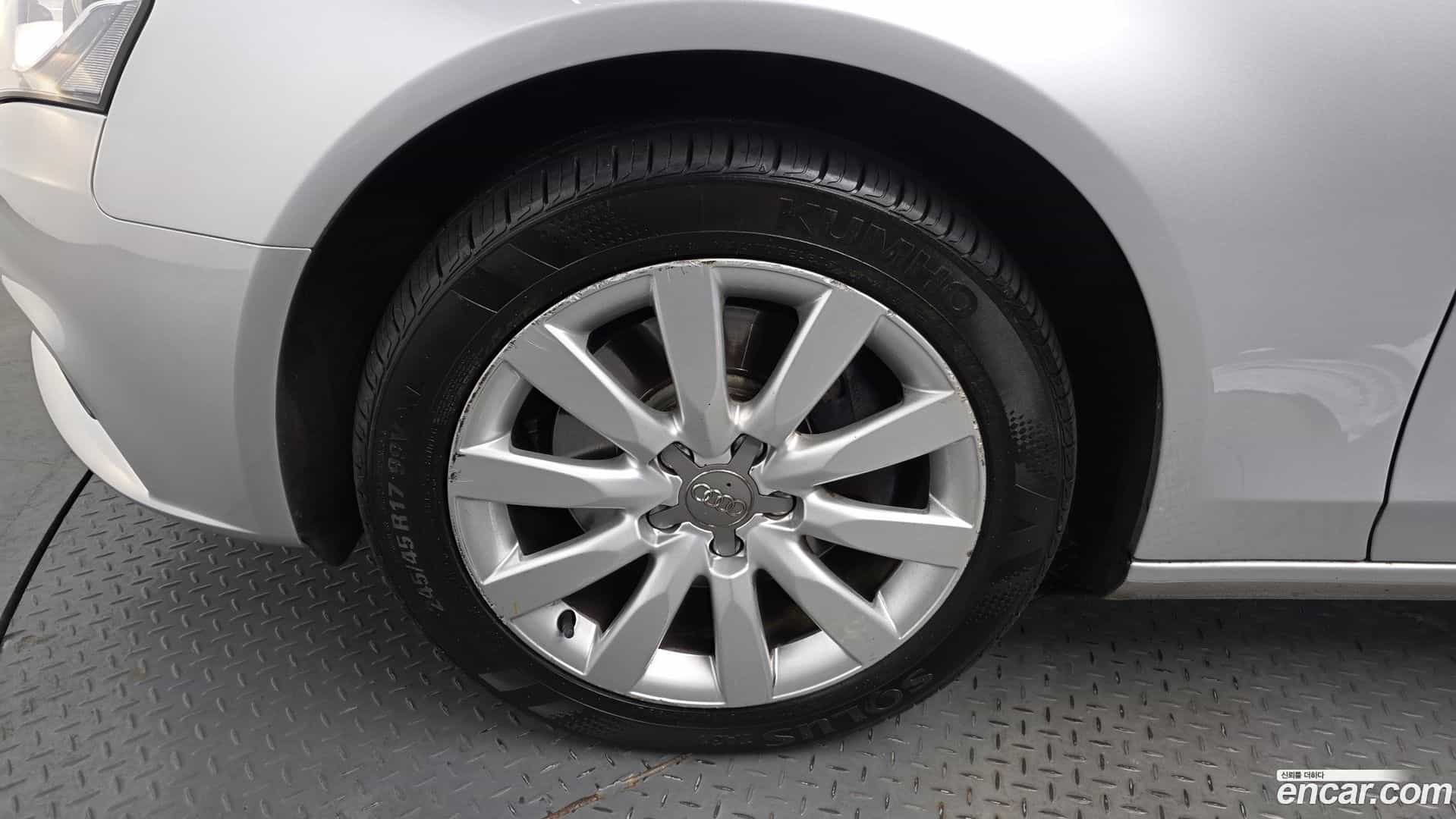 A4 Audi 2010.11-OUTER-005