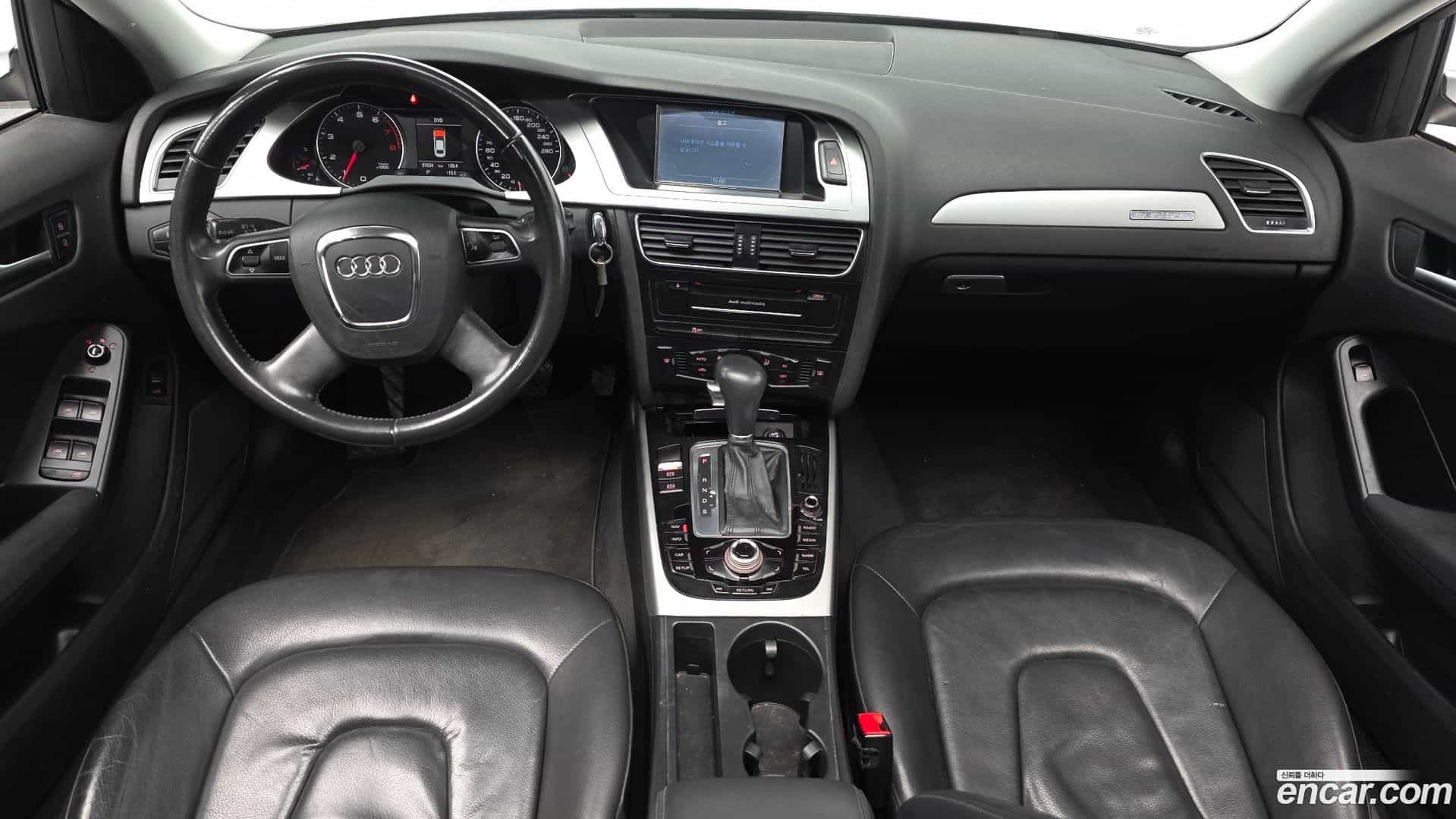 A4 Audi 2010.11-INNER-007