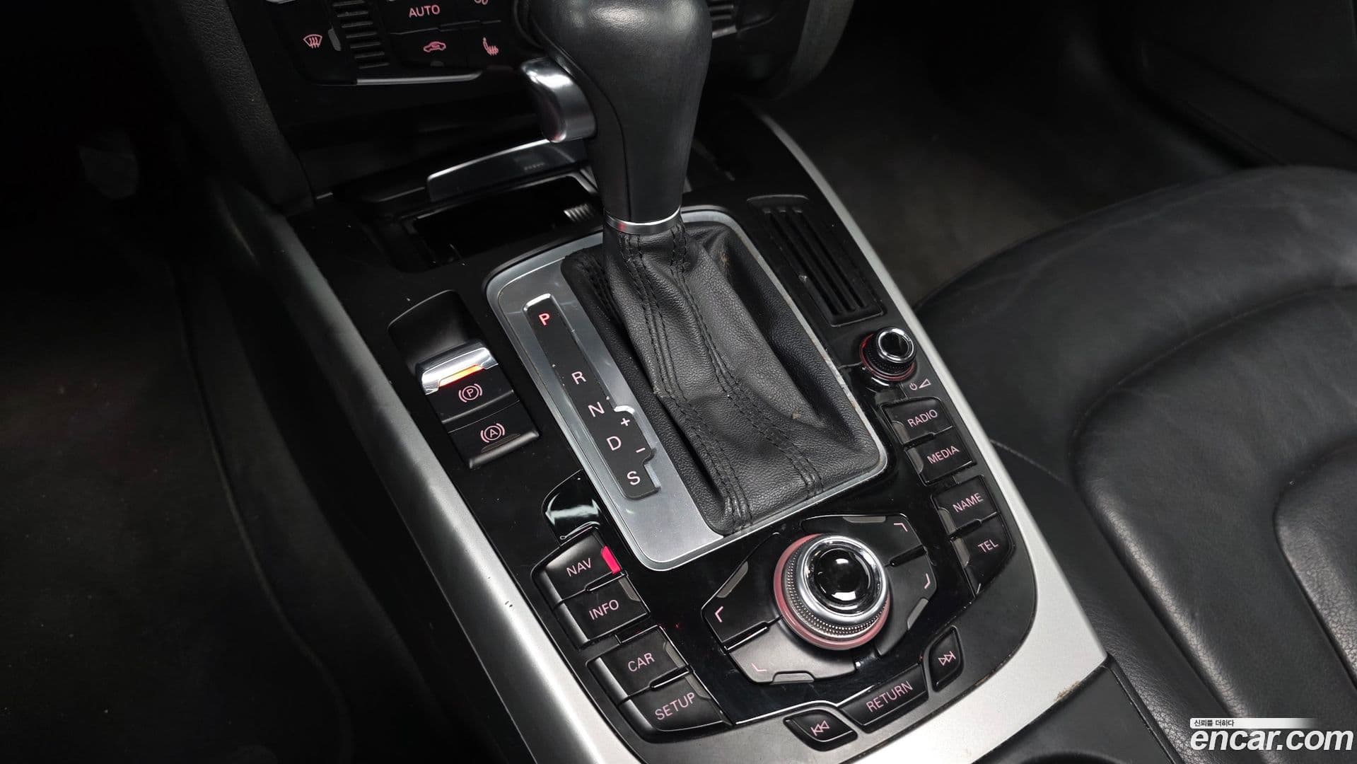 Main__Slider__Photo:A4 Audi 2010.11-8