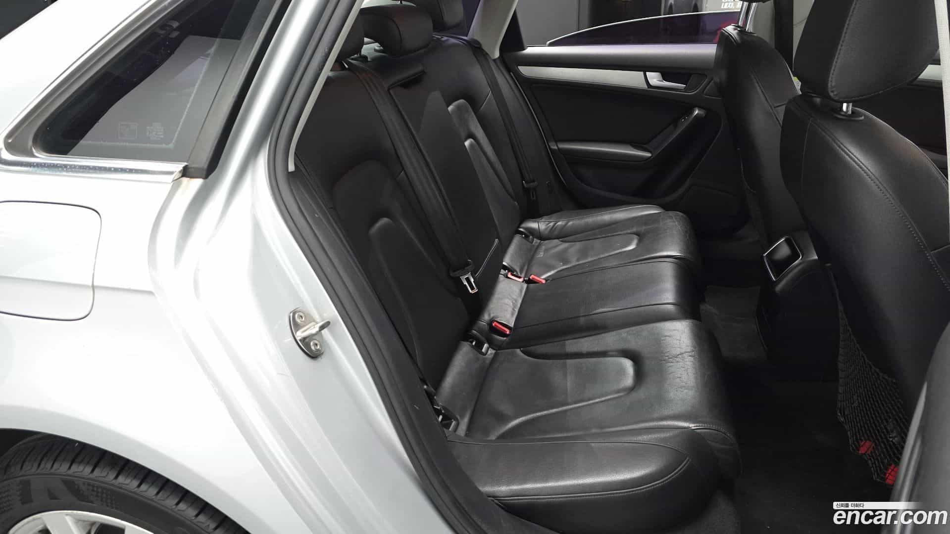 A4 Audi 2010.11-OPTION-015