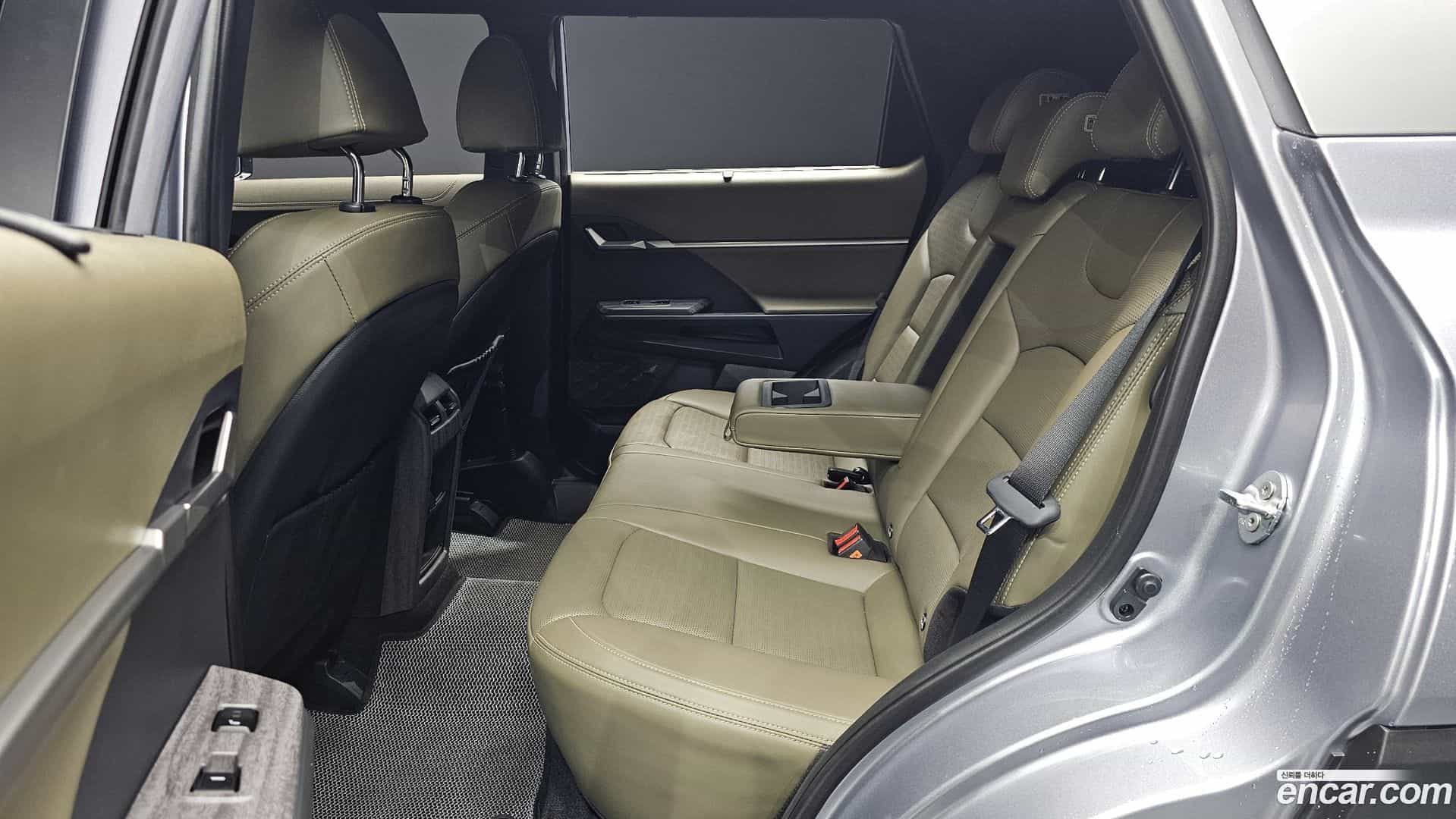 Torres KG_Mobility_Ssangyong 2023.1-OPTION-016