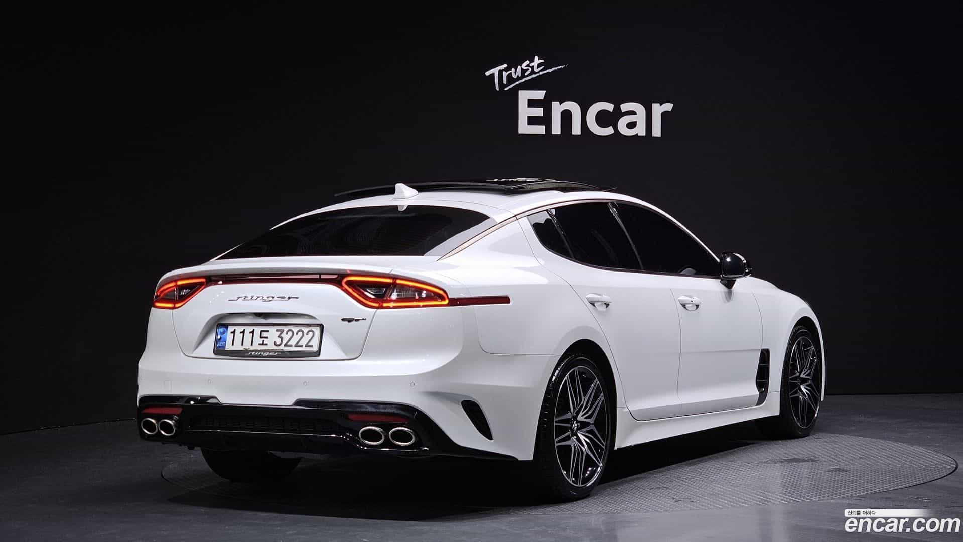 Stinger Kia 2017.5-OUTER-002