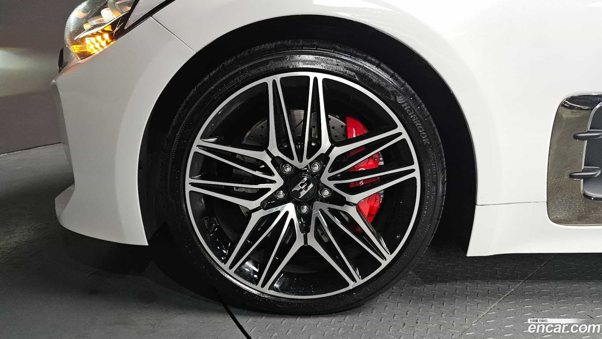 Stinger Kia 2017.5-OUTER-005