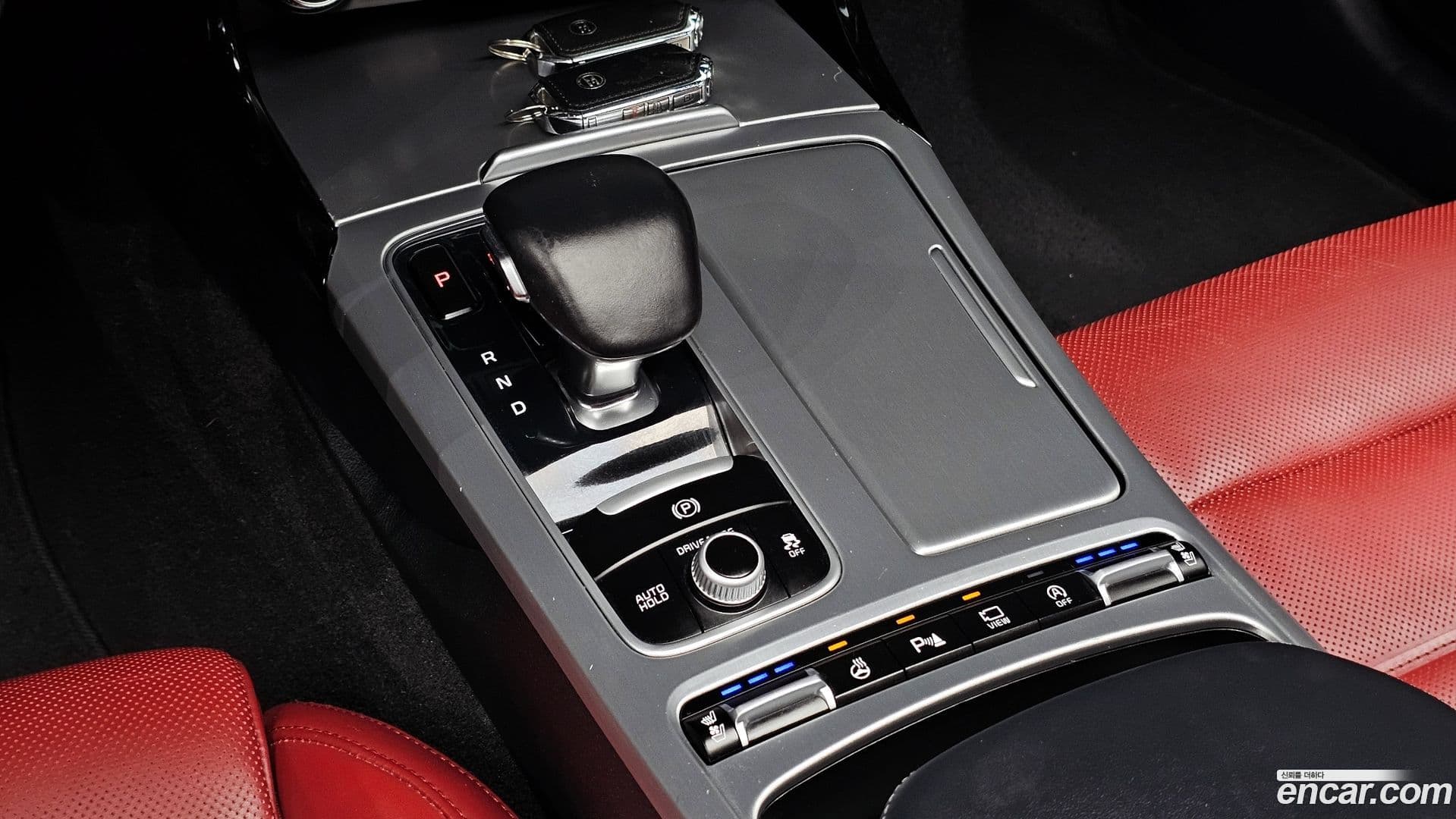 Main__Slider__Photo:Stinger Kia 2017.5-8