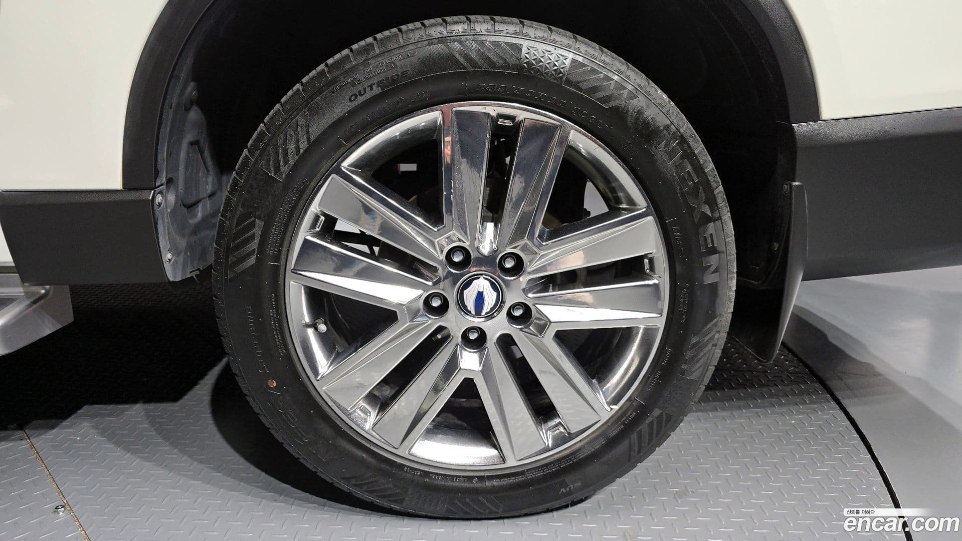 Main__Slider__Photo:Rexton KG_Mobility_Ssangyong 2020.11-4