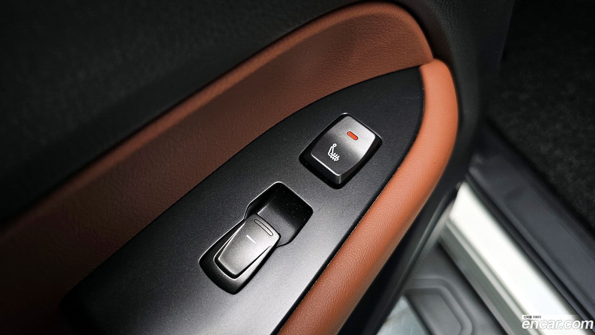 Main__Slider__Photo:Rexton KG_Mobility_Ssangyong 2020.11-16