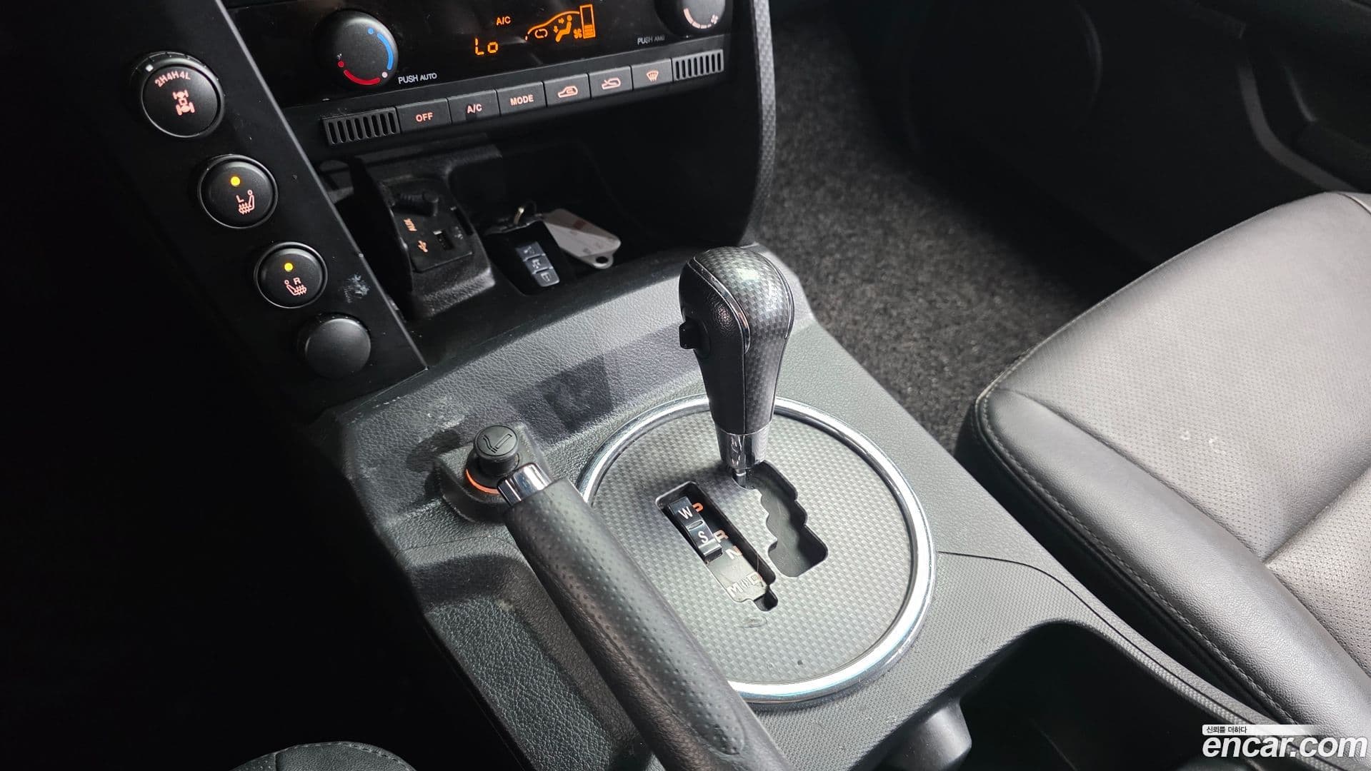 Main__Slider__Photo:KORANDO KG_Mobility_Ssangyong 2015.5-8