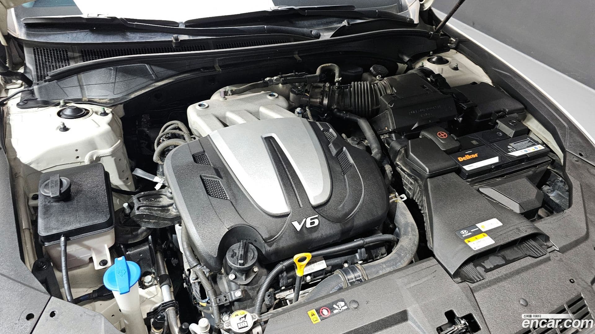 Main__Slider__Photo:Grandeur Hyundai 2022.4-5