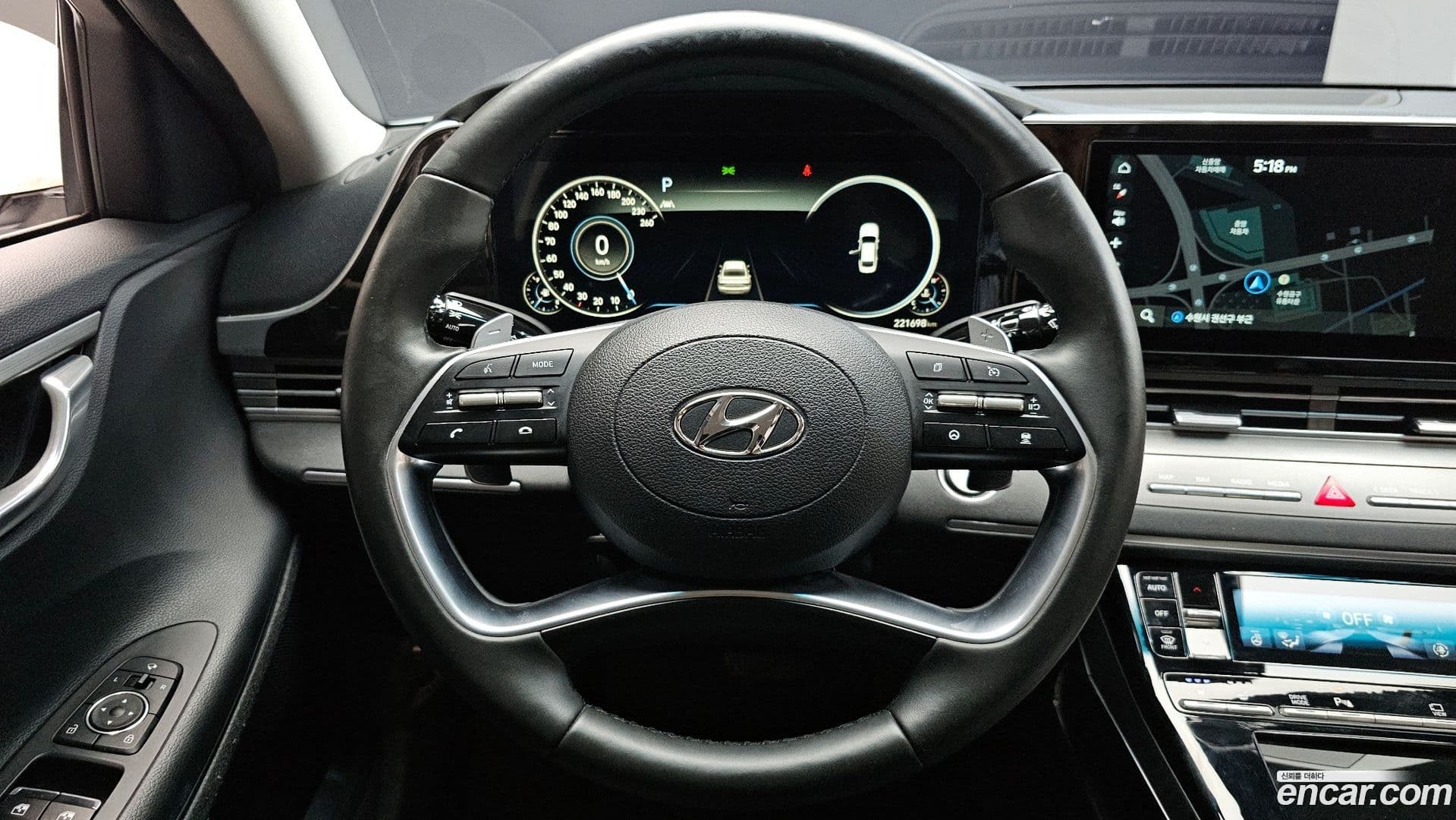 Main__Slider__Photo:Grandeur Hyundai 2022.4-12