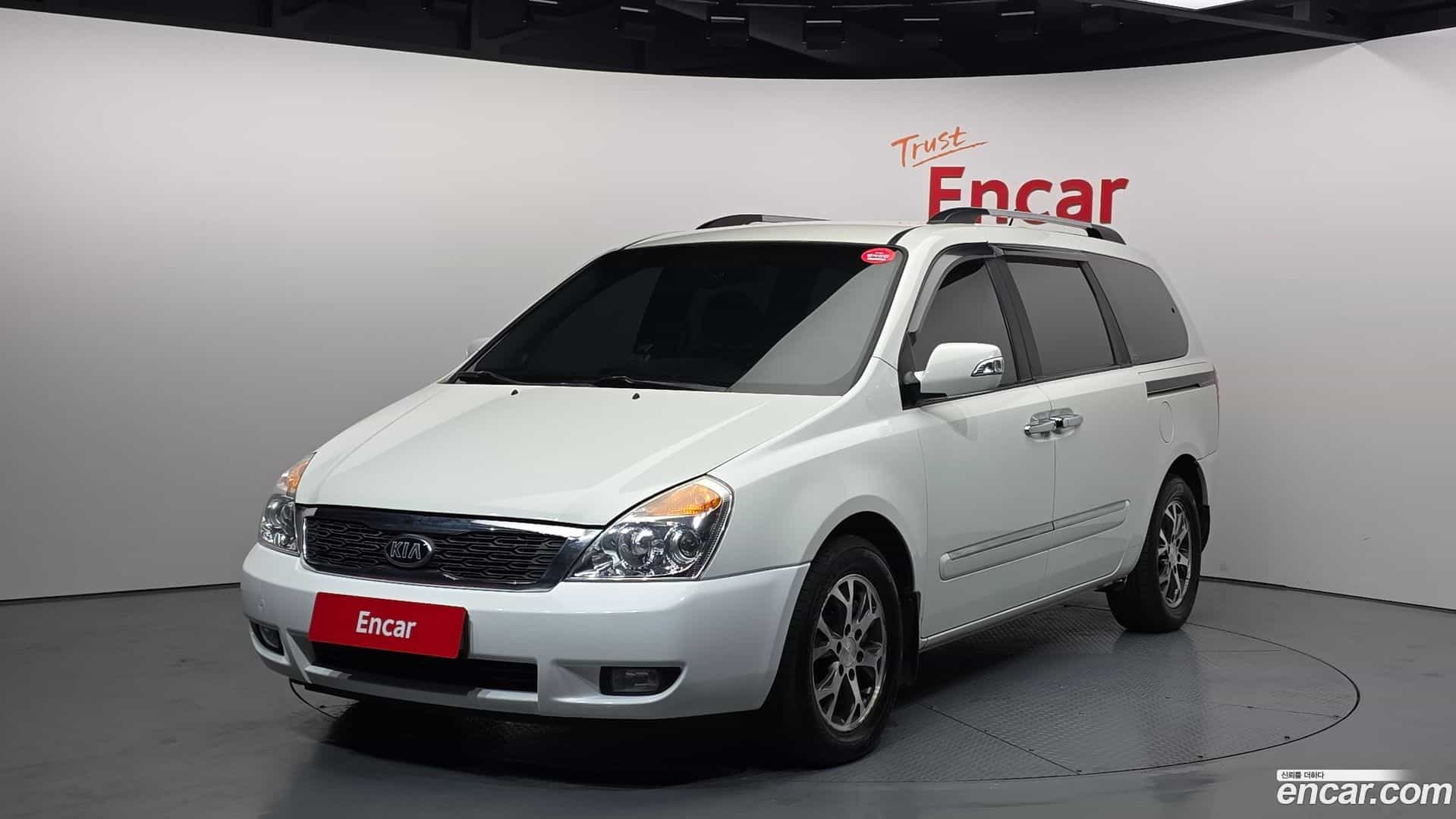 Canival Kia 2013.11-OUTER-001