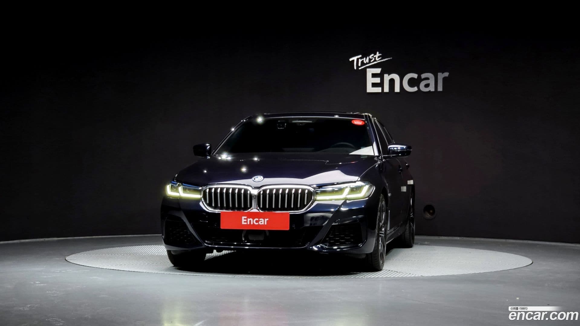 Main__Slider__Photo:5-Series BMW 2022.1-2