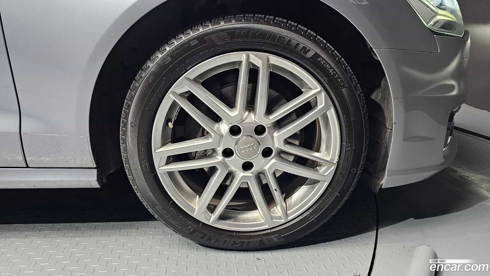 A6 Audi 2016.0-OUTER-005