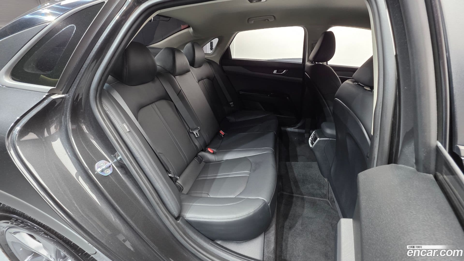 Main__Slider__Photo:K5 Kia 2021.1-18