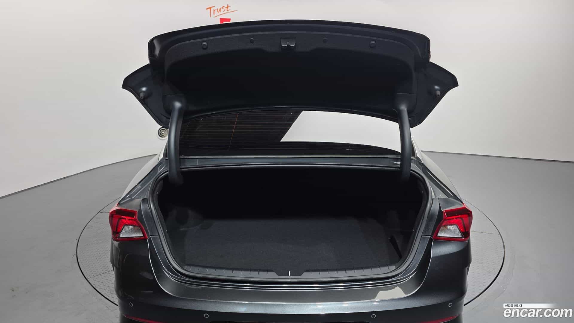 K5 Kia 2021.1-OPTION-024