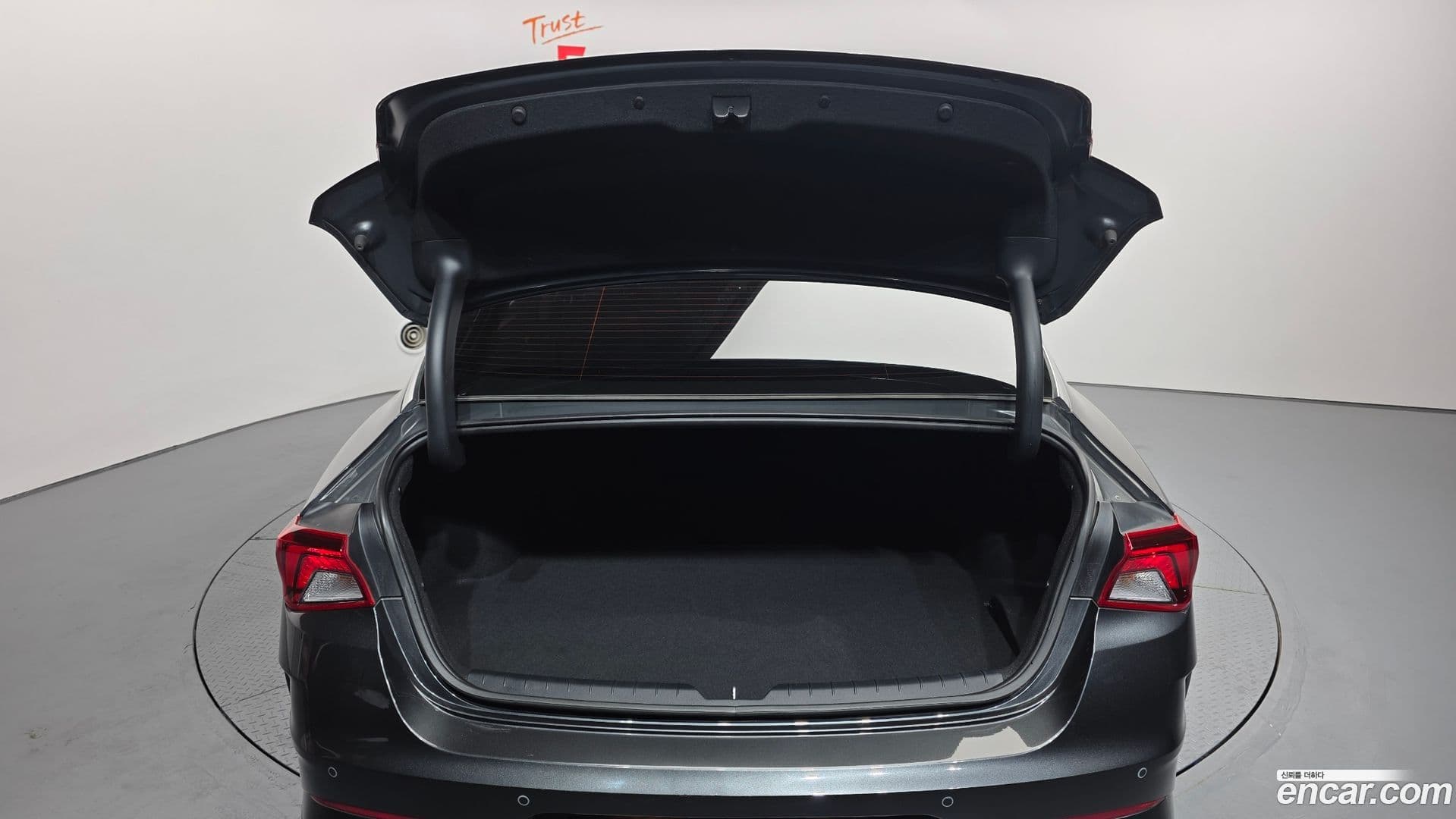 Main__Slider__Photo:K5 Kia 2021.1-19