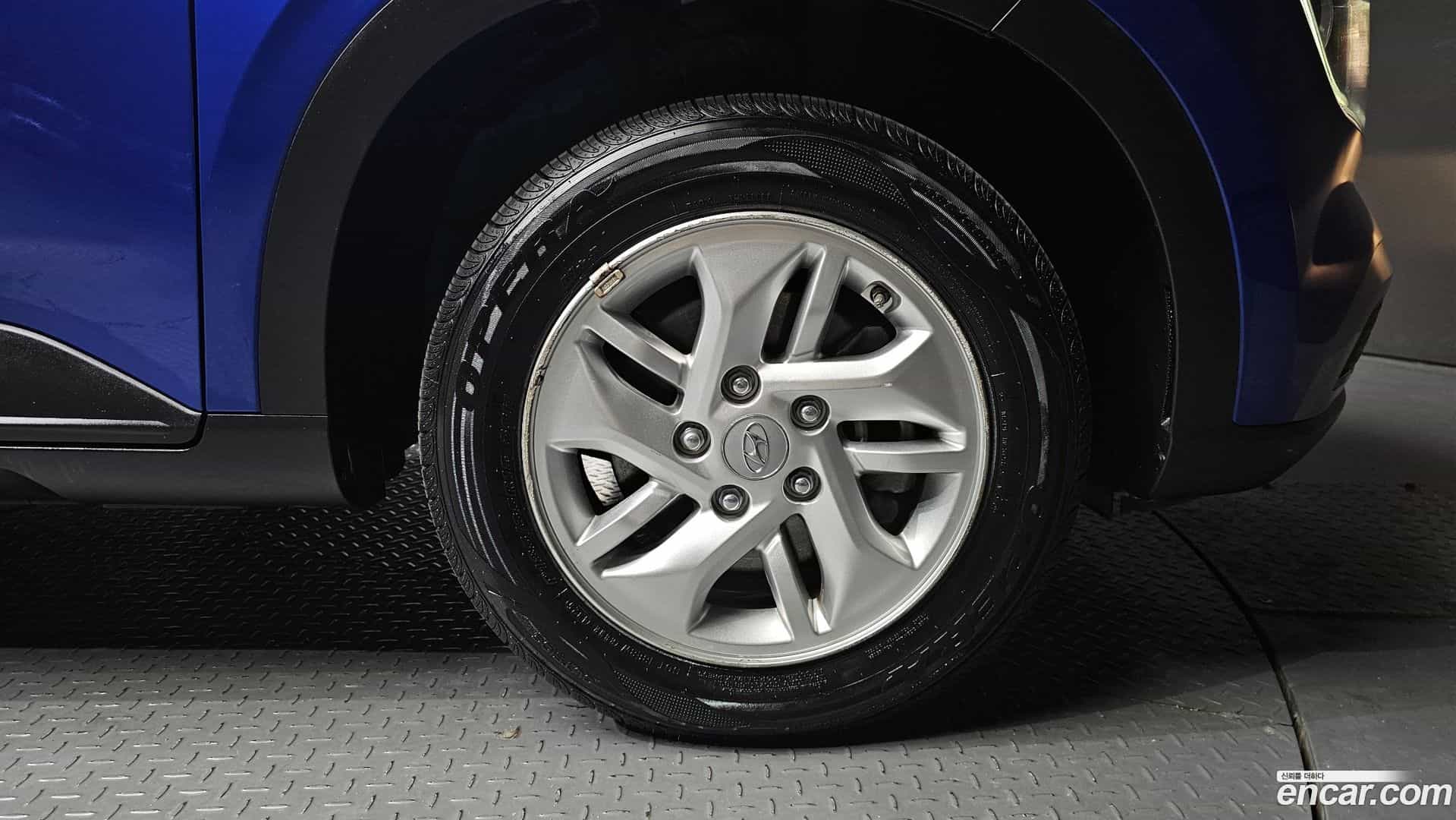 Venue Hyundai 2020.5-OUTER-005