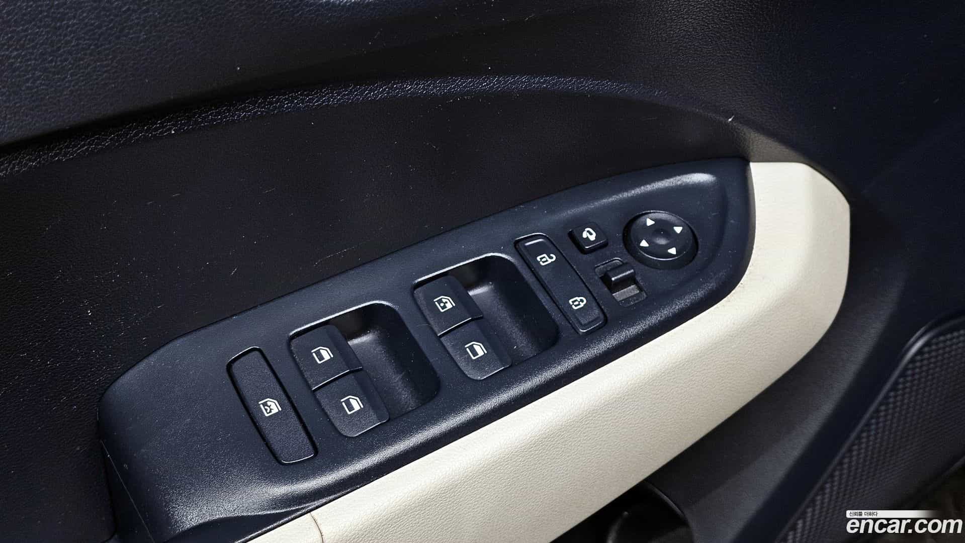 Venue Hyundai 2020.5-OPTION-022