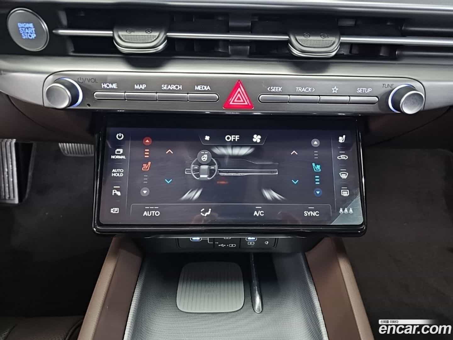 Grandeur Hyundai 2023.0-OPTION-020