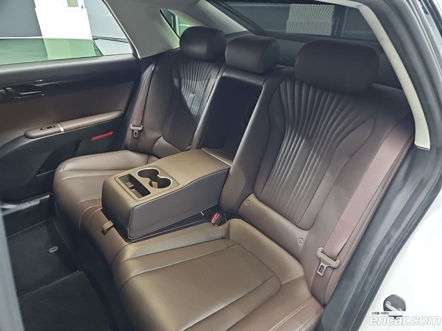 Main__Slider__Photo:Grandeur Hyundai 2023.0-17