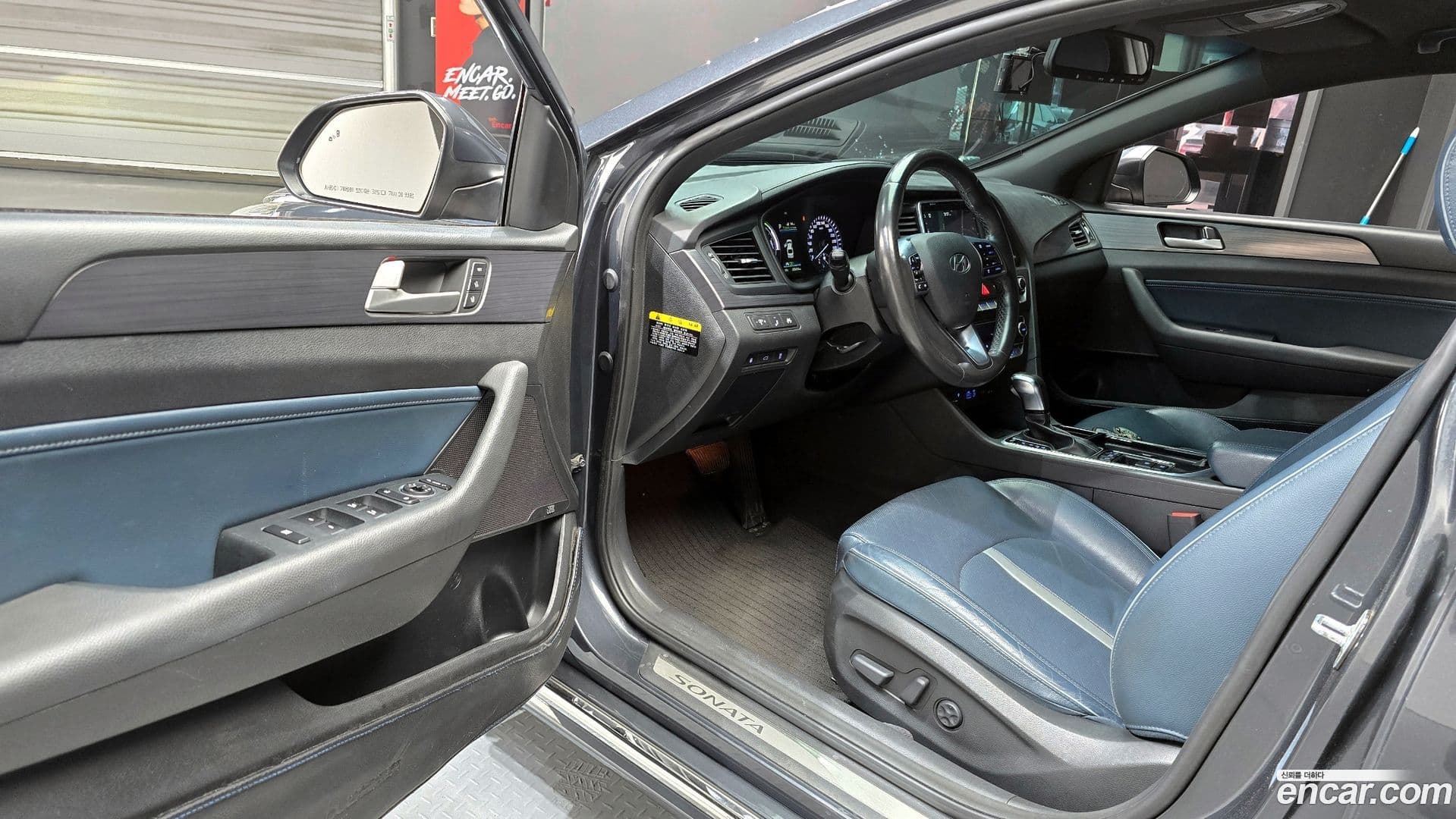 Main__Slider__Photo:Sonata Hyundai 2018.1-10