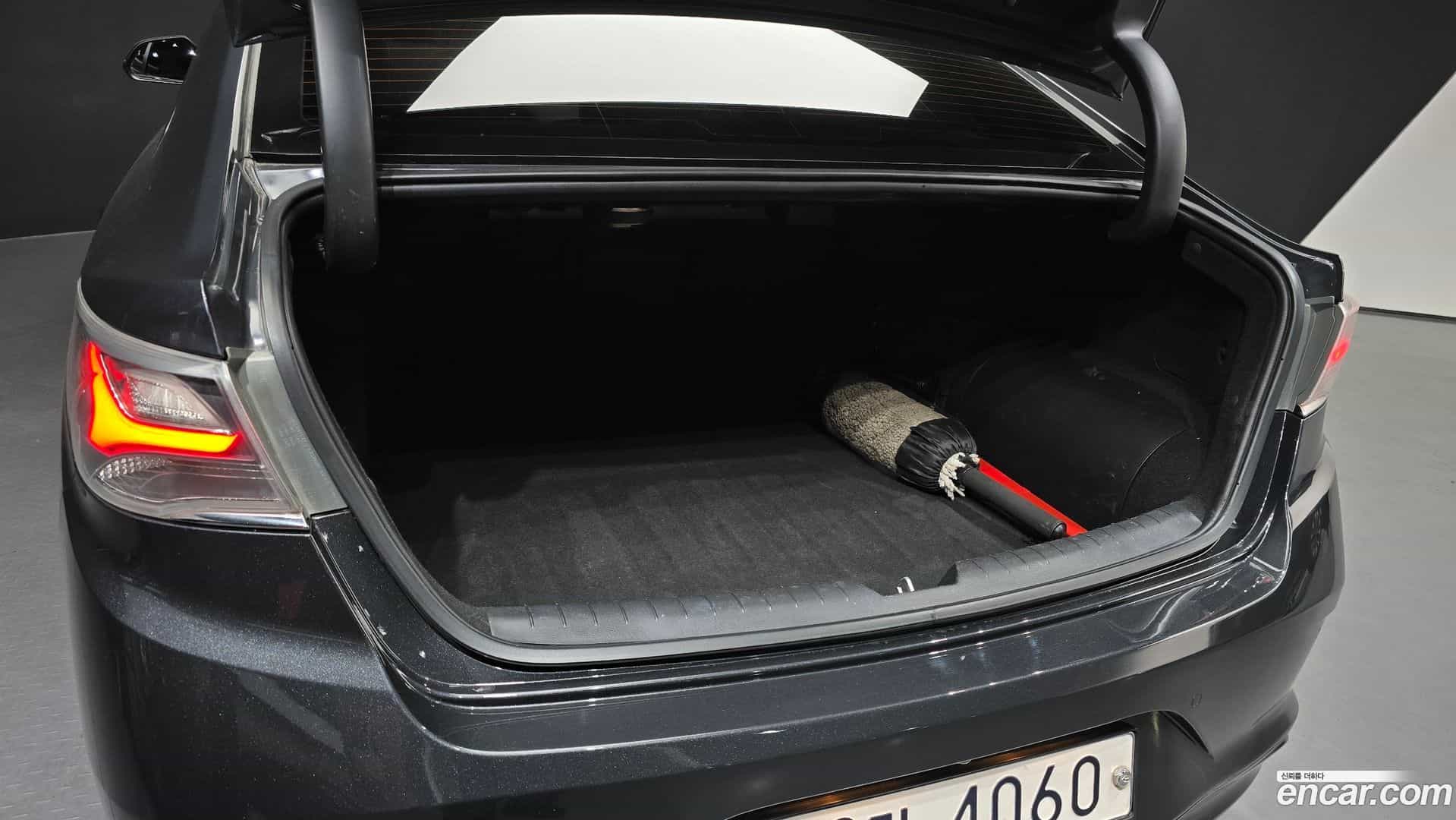 Sonata Hyundai 2018.1-OPTION-024